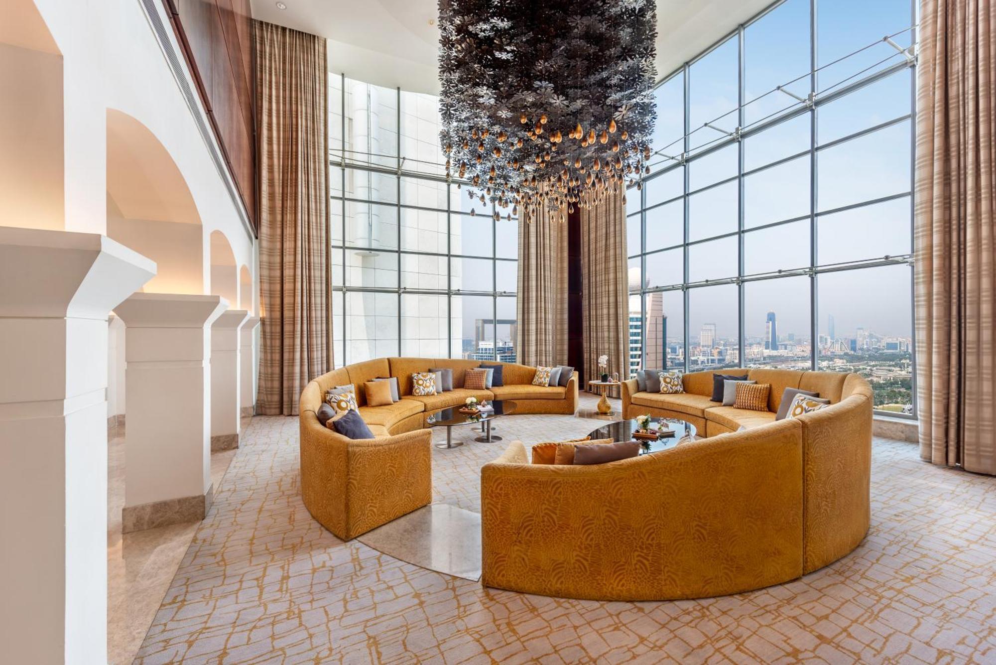 Royal Penthouse Suite