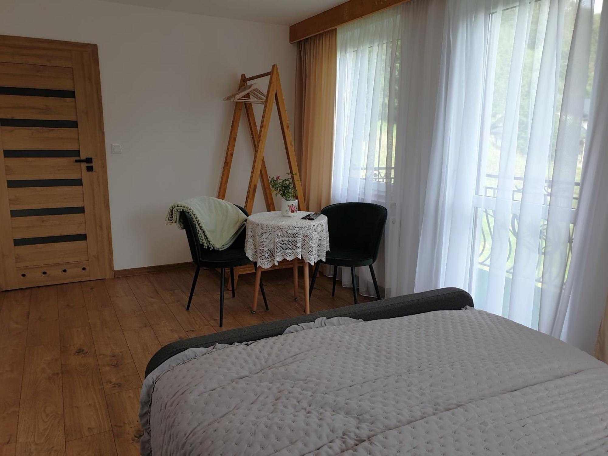 Pokój Dwuosobowy z balkonem