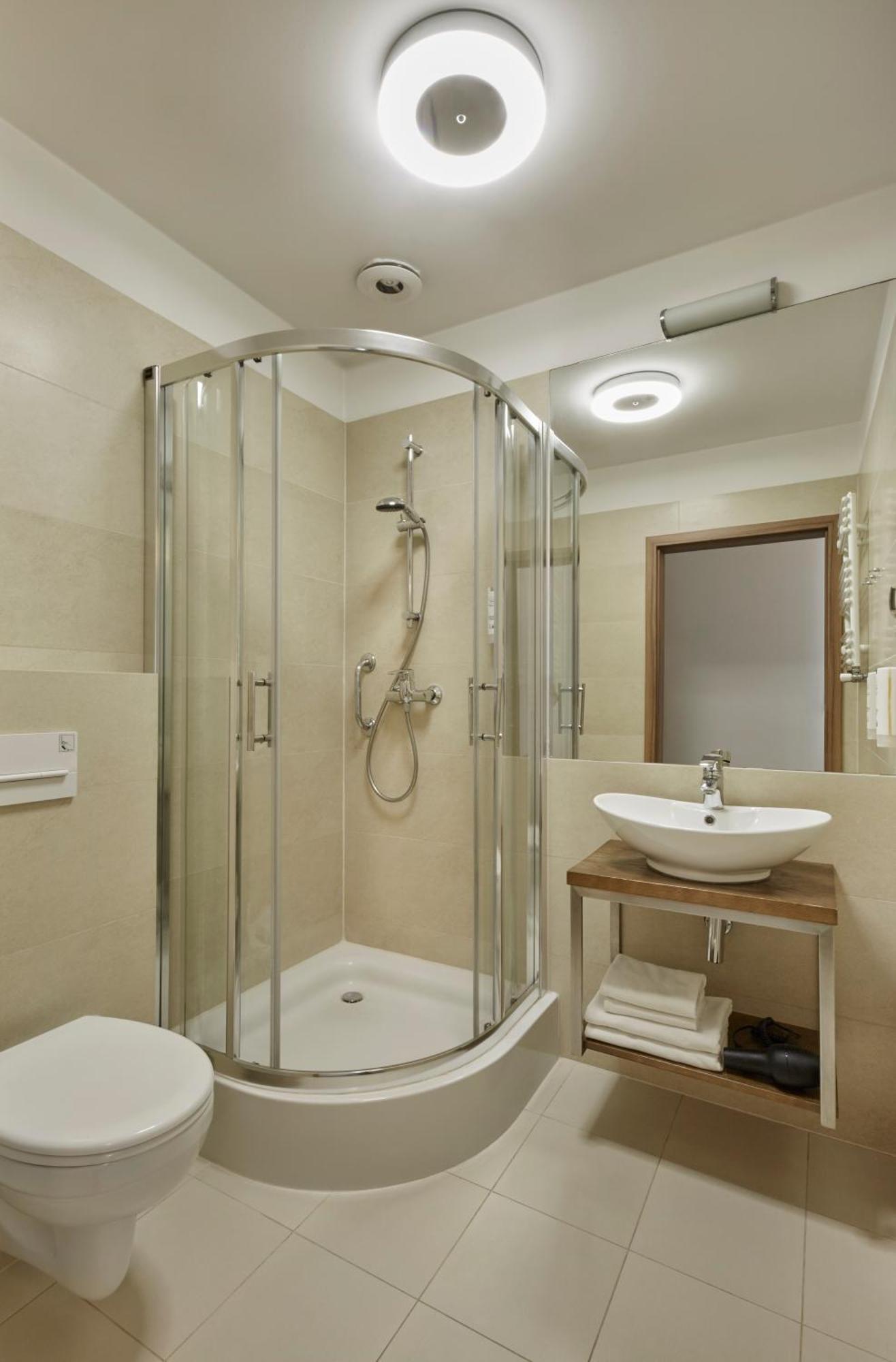 Superior Double or Twin Room,1610232817:JPEG