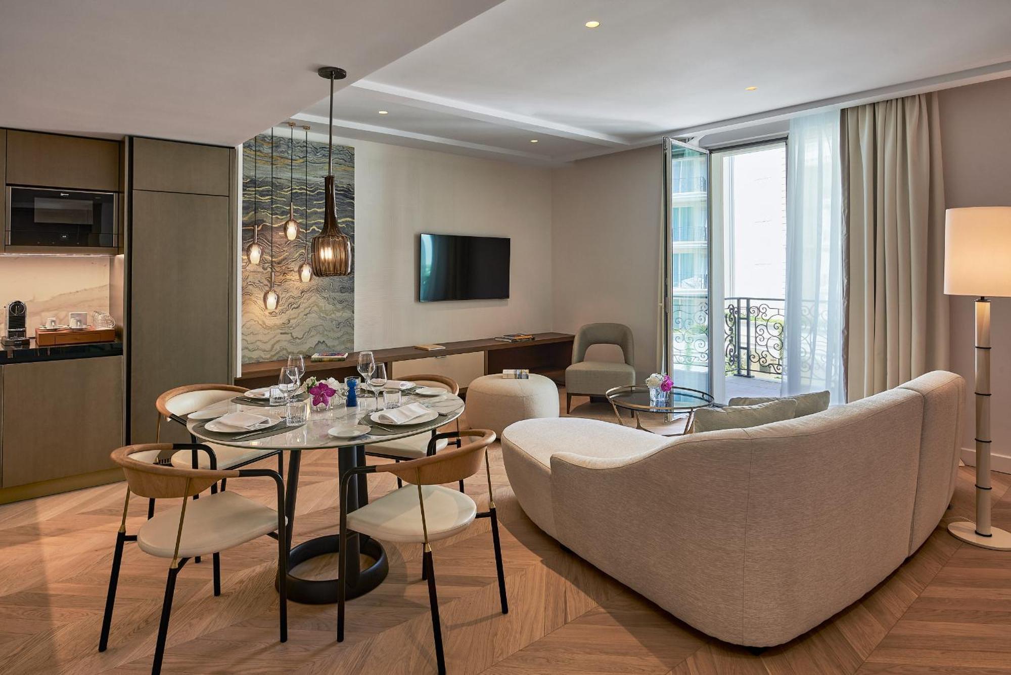 One-Bedroom Residence Garden View