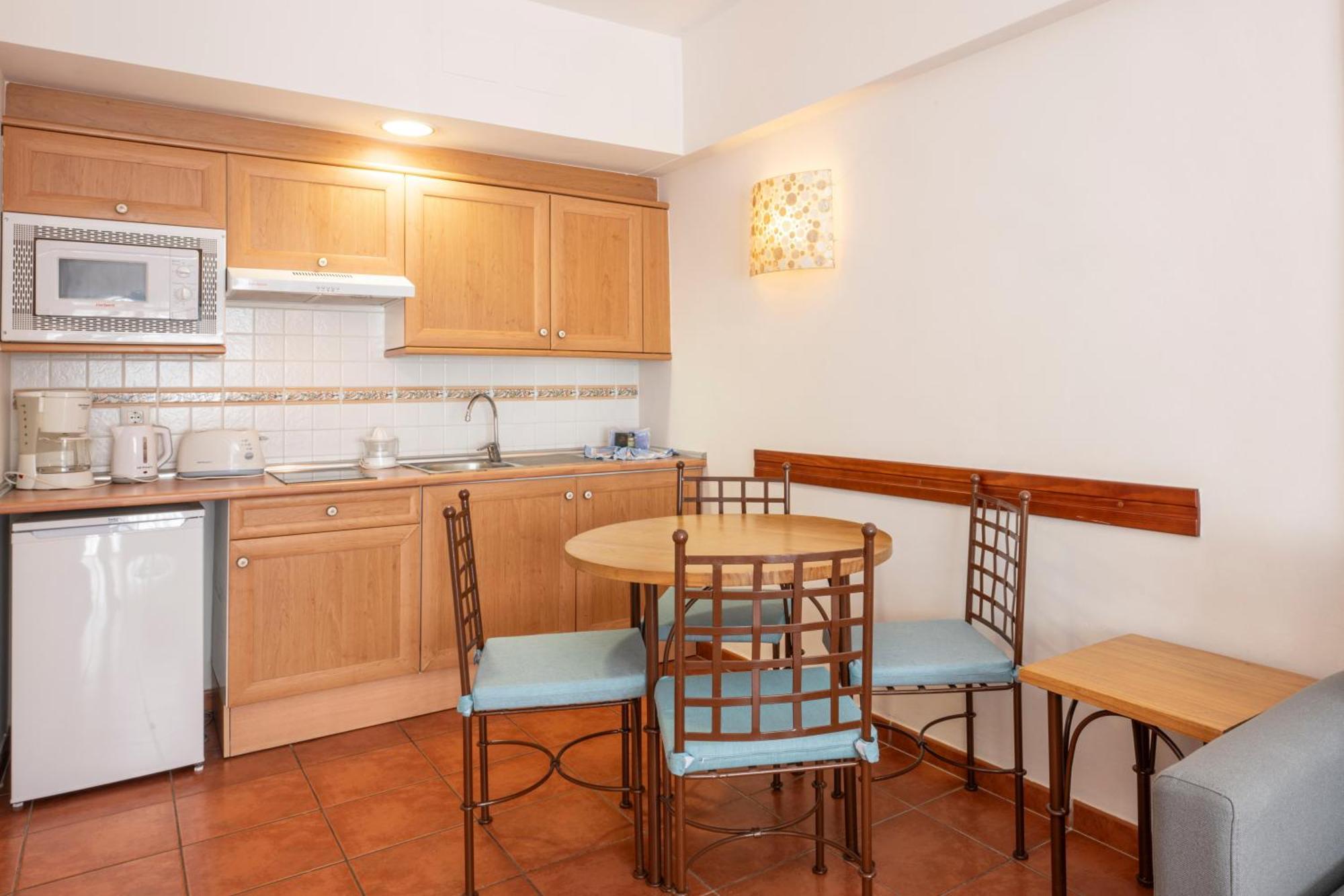 Bungalow (2 Adults + 1 Child),1611065046:JPEG