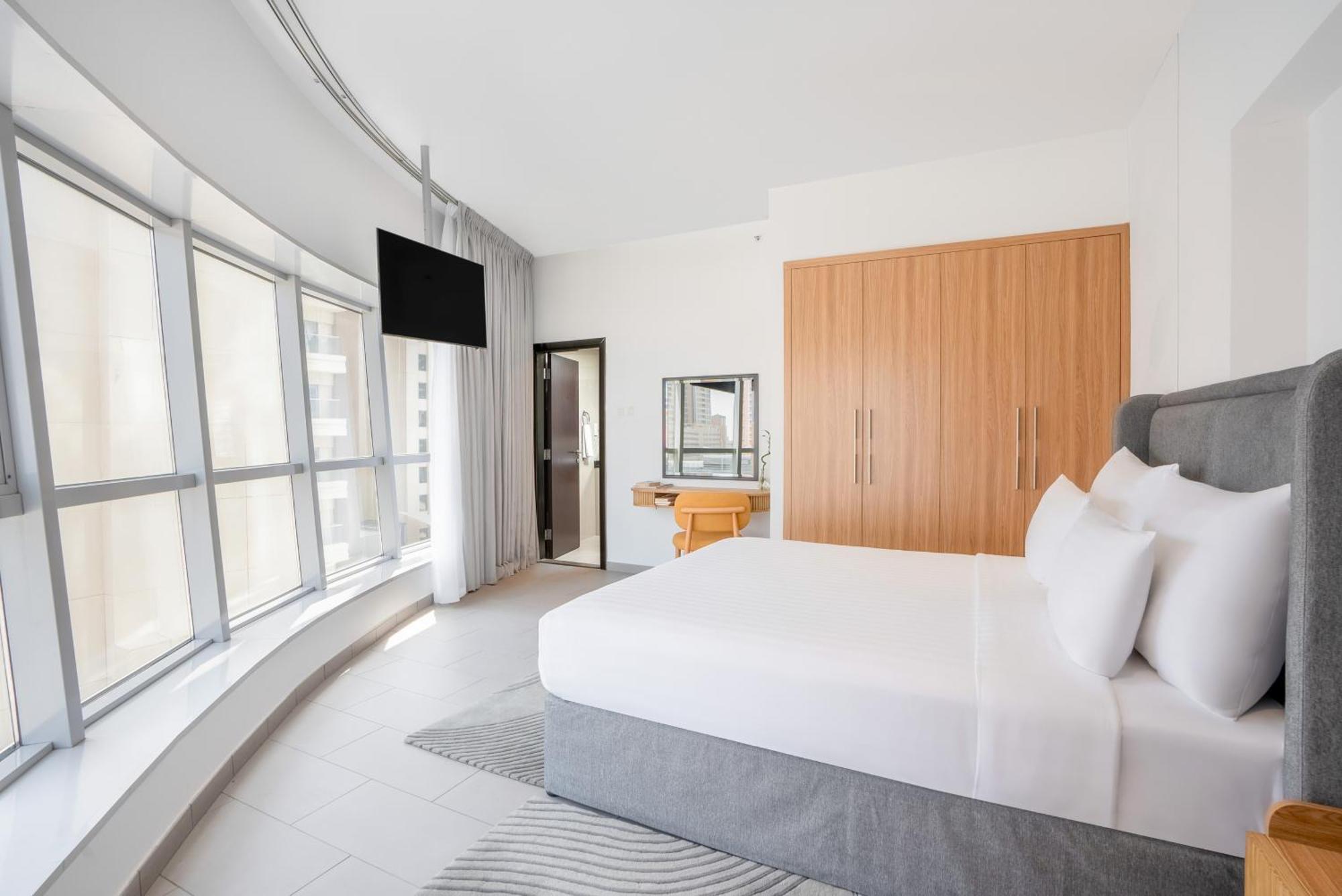 One Bedroom Premier Apartment