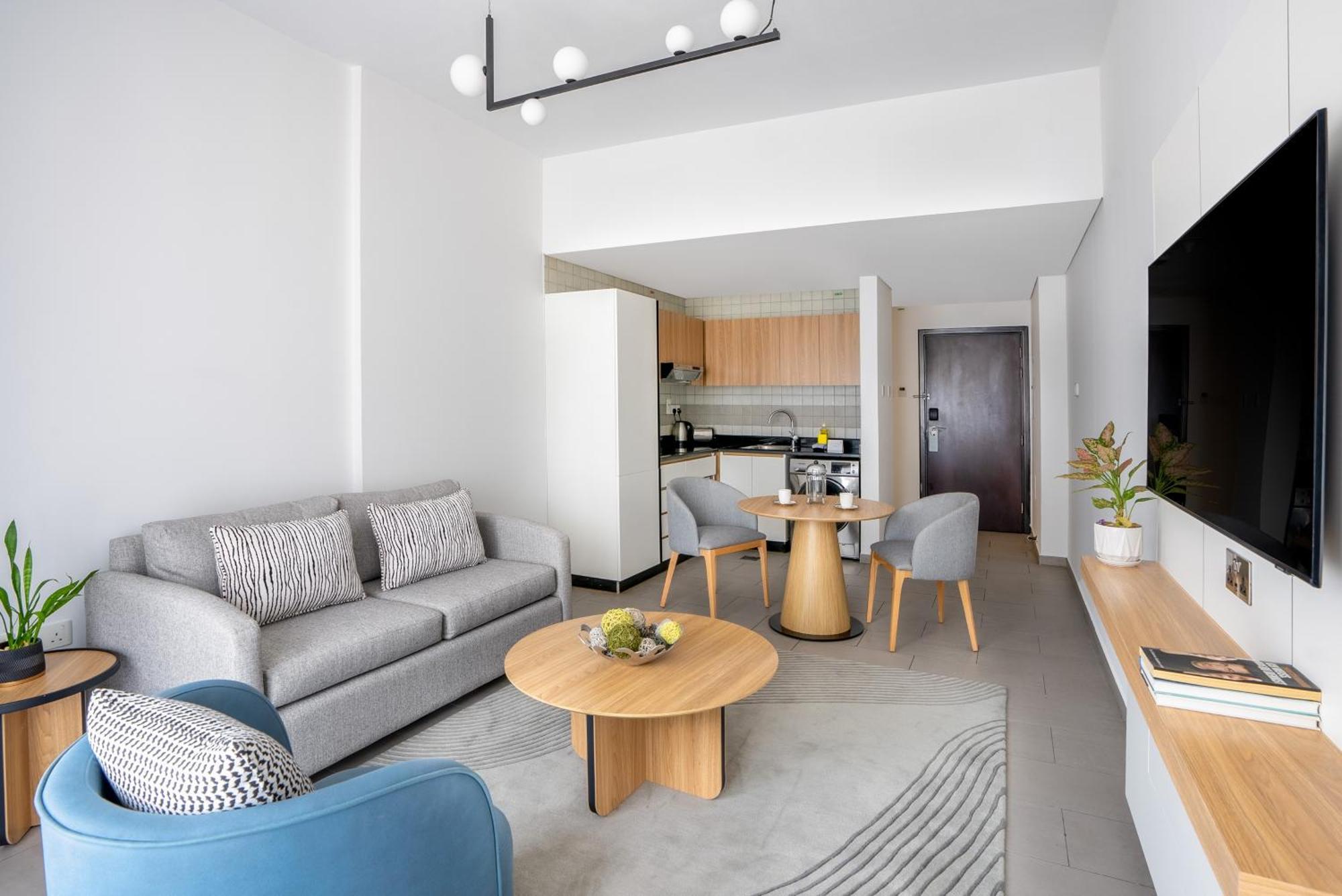 One Bedroom Premier Apartment