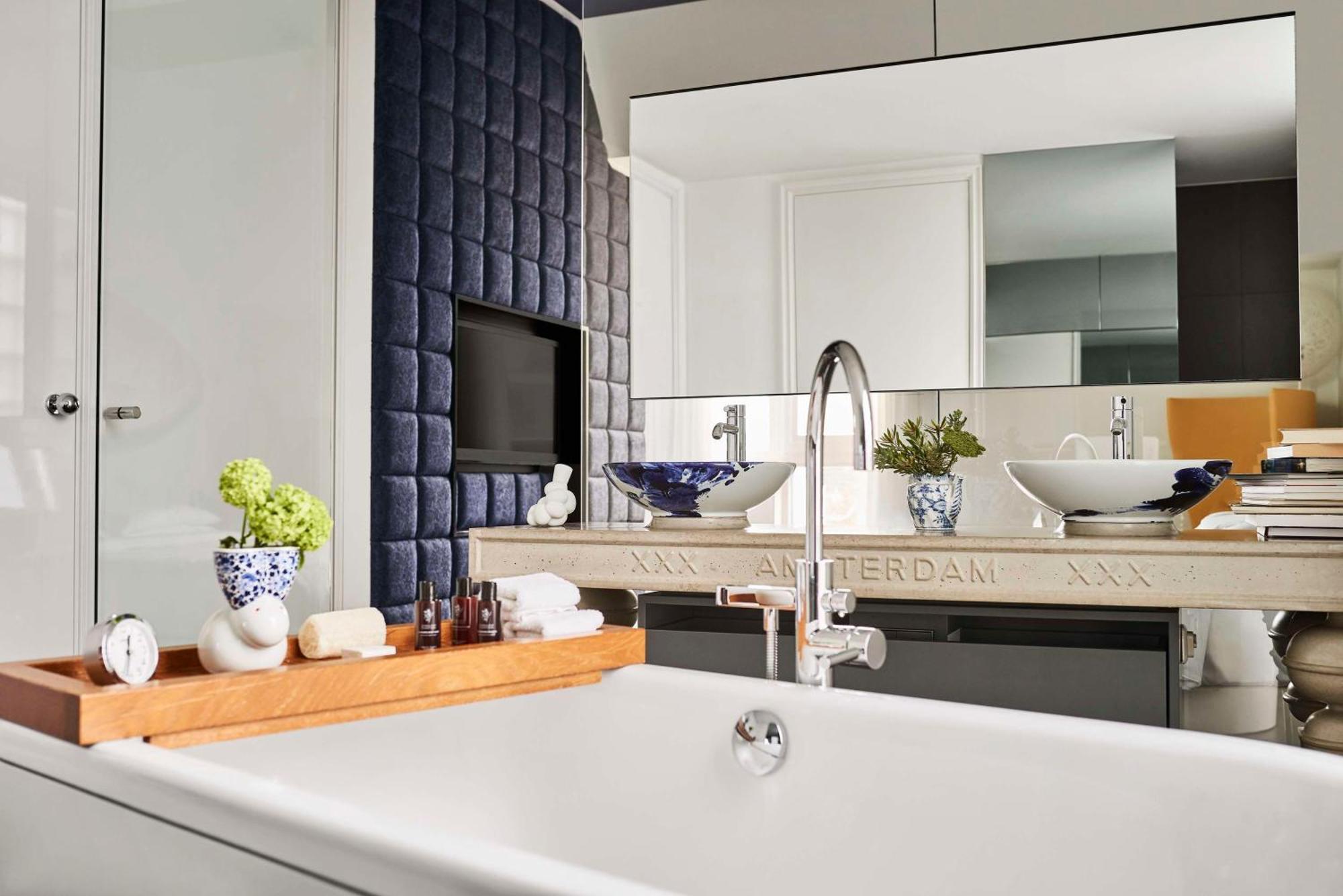 Large Suite