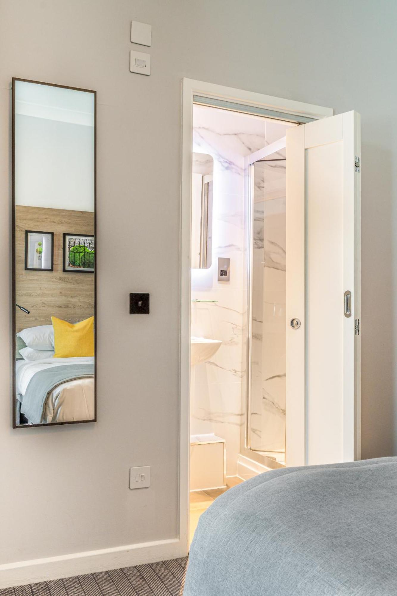 Standard Double Room,1612954121:JPEG