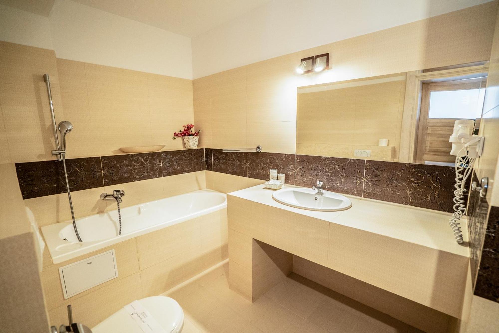 Apartment,1613667761:JPEG