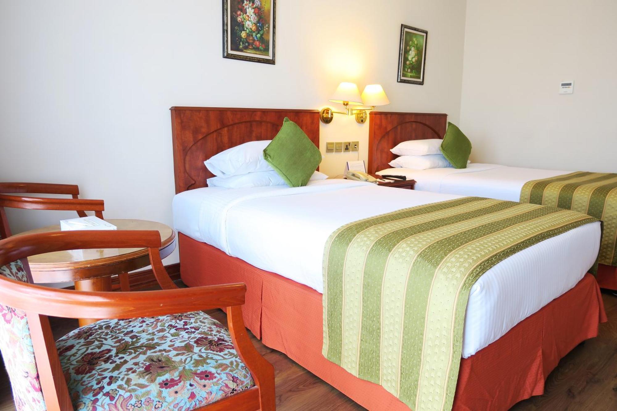 Standard Twin bed-Creek View Balcony