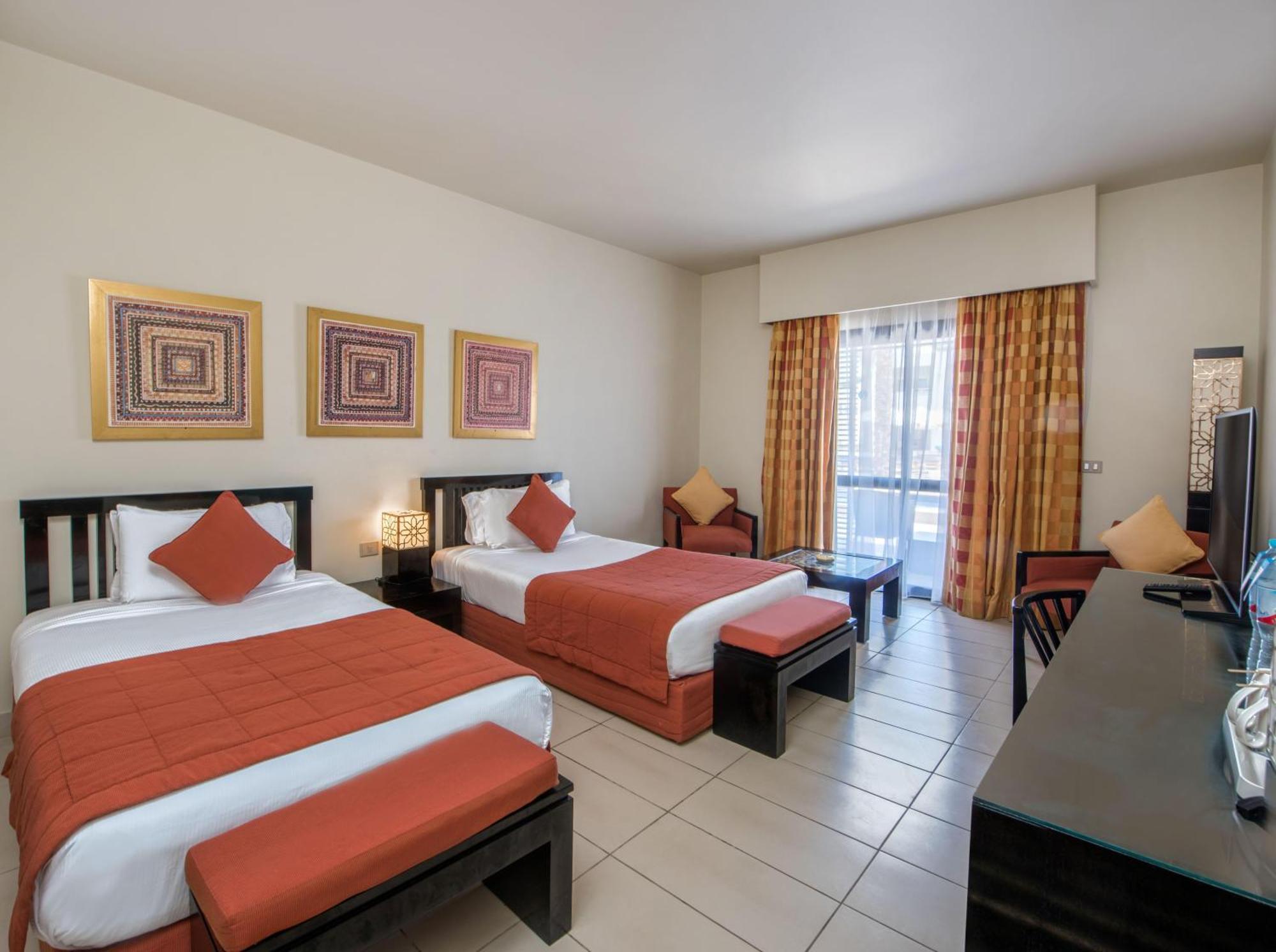 Superior Twin Room Garden View
