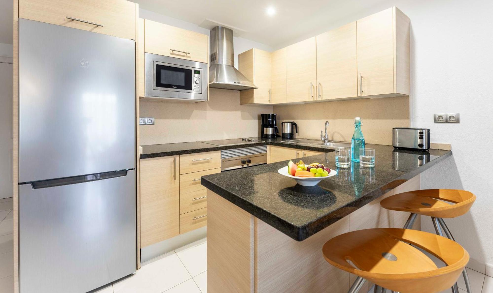 Apartament z 1 sypialnią i widokiem na morze
