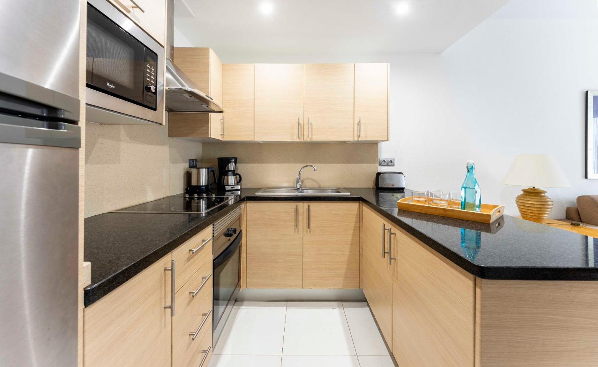 Apartament z 2 sypialniami i widokiem na morze