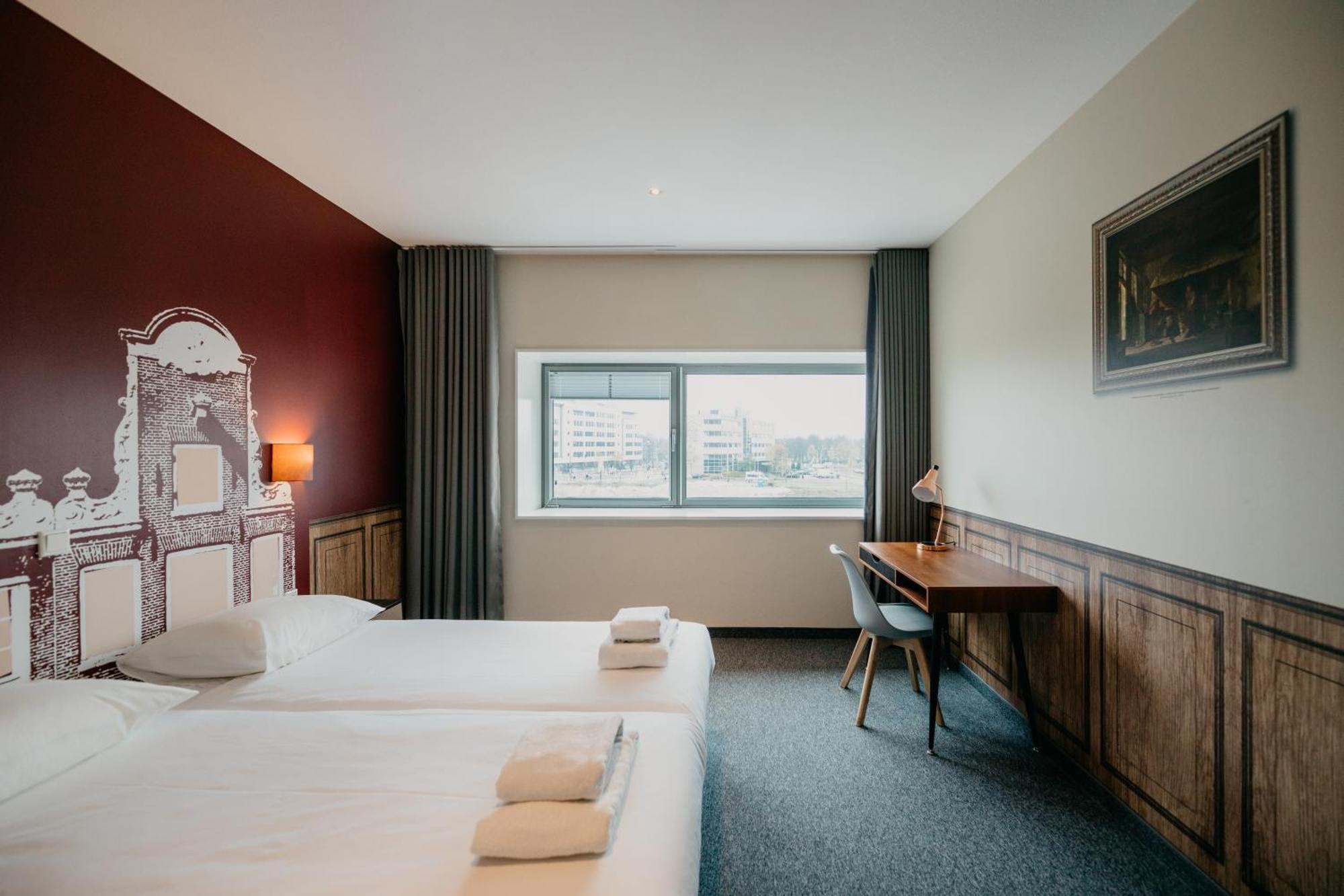 Four-Bedroom Executive Apartment