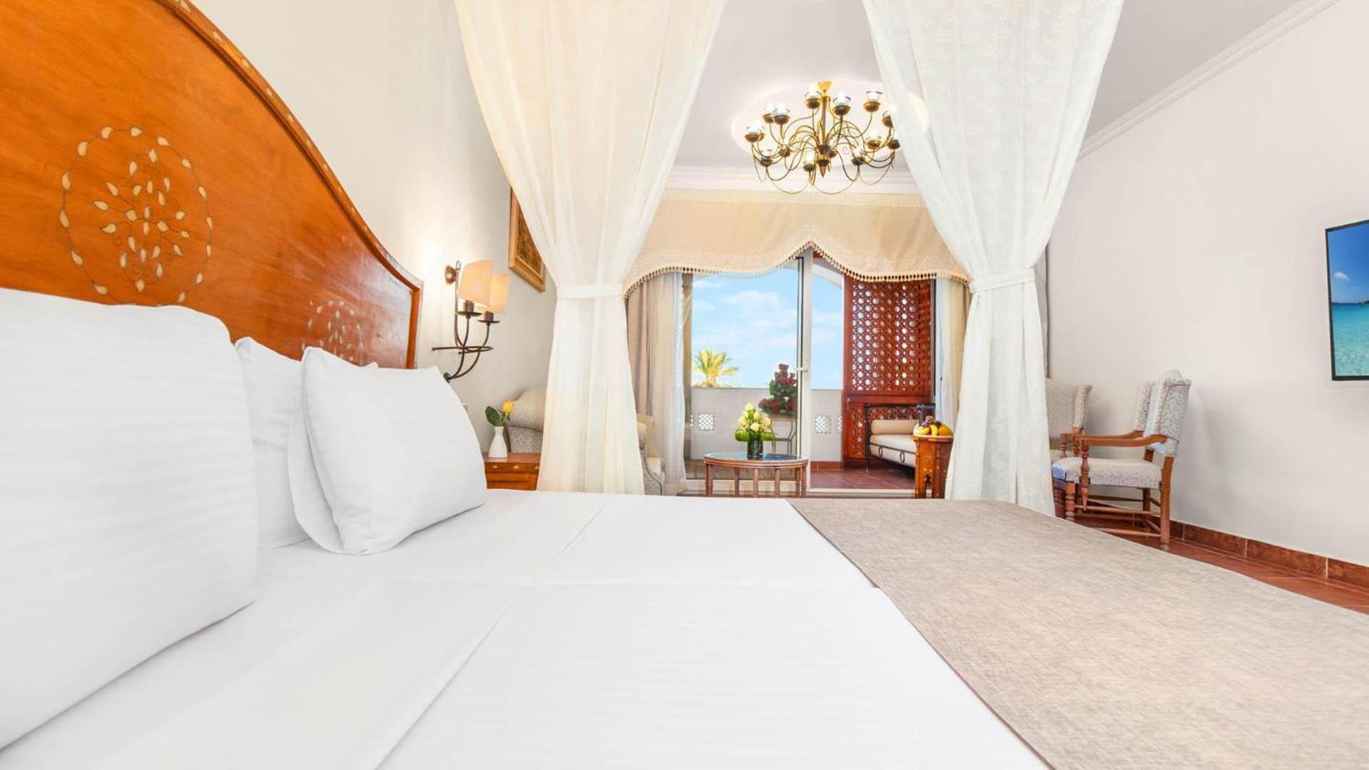 Prestige Deluxe Queen or Twin Room Sea View