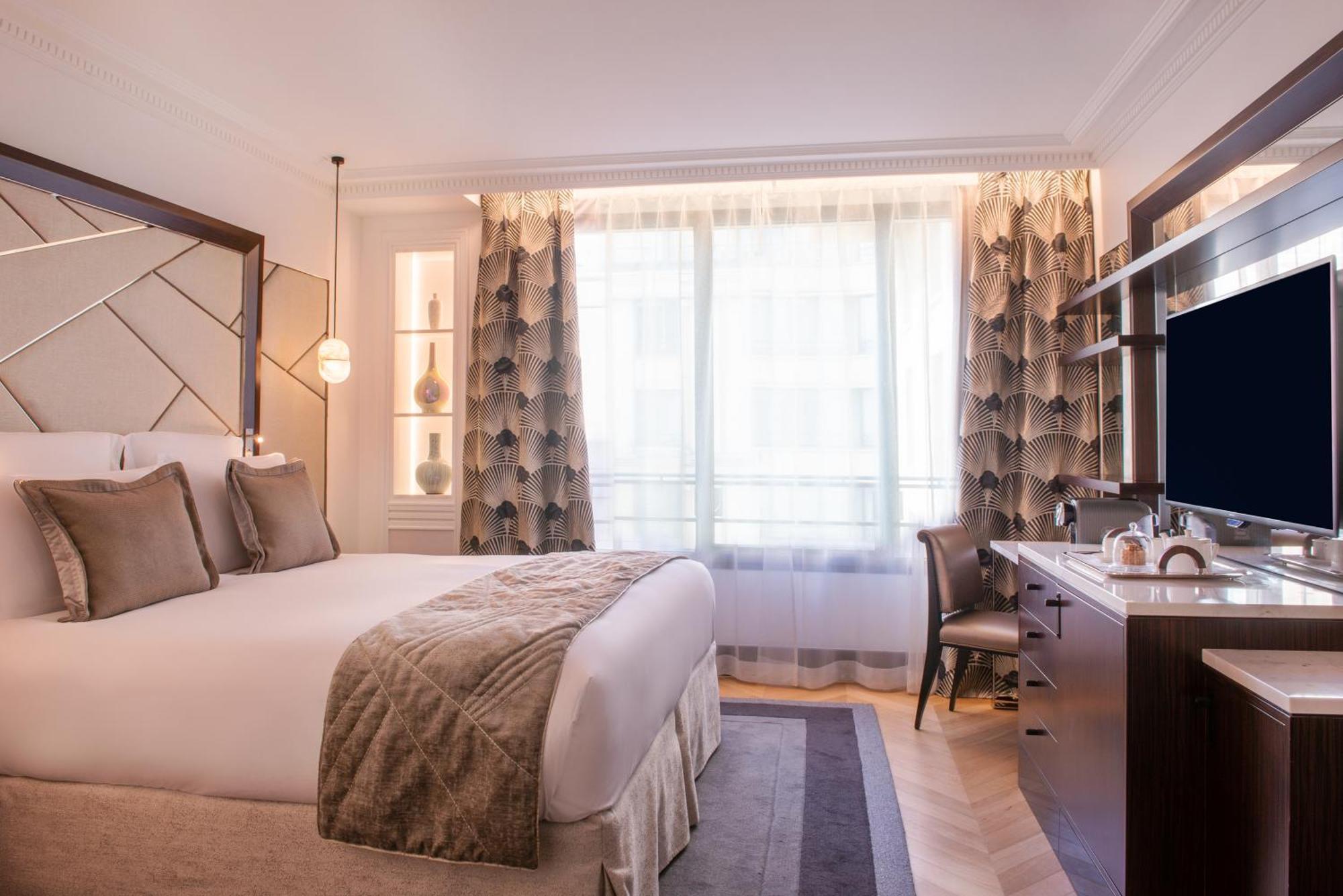 Prestige Room balcony