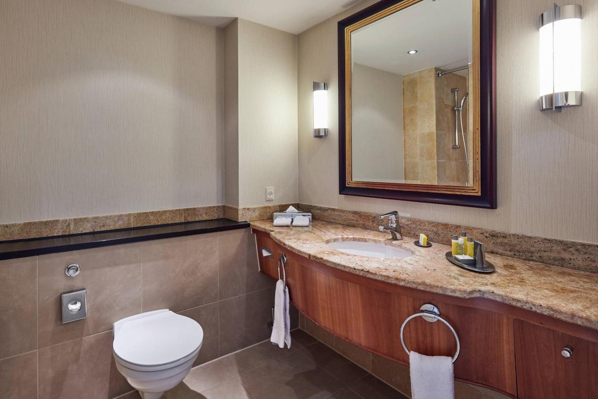 Deluxe Guest room 2 Double Water View