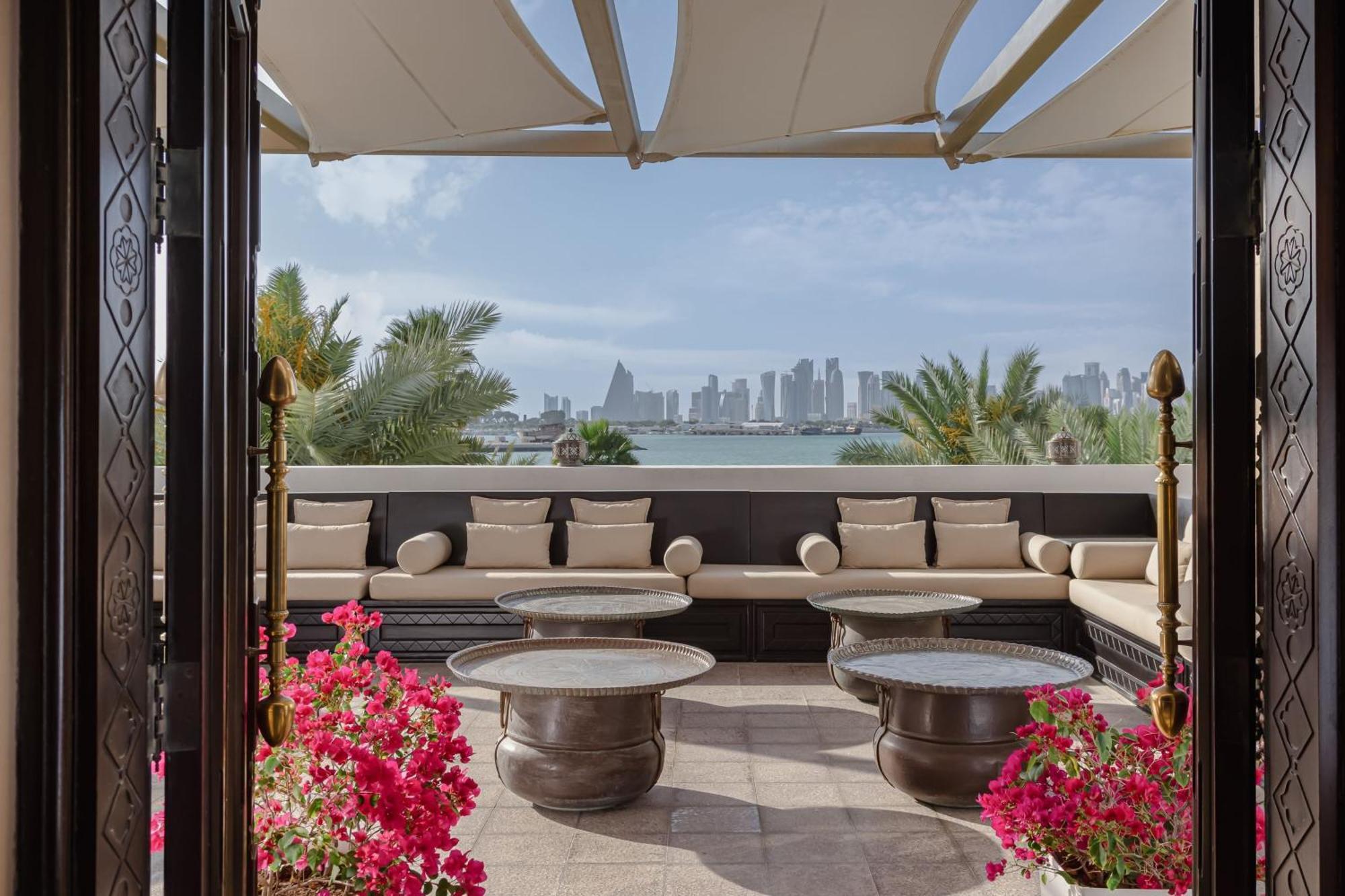 Royal Suite 1 Bedroom Larger Suite Sea view Balcony