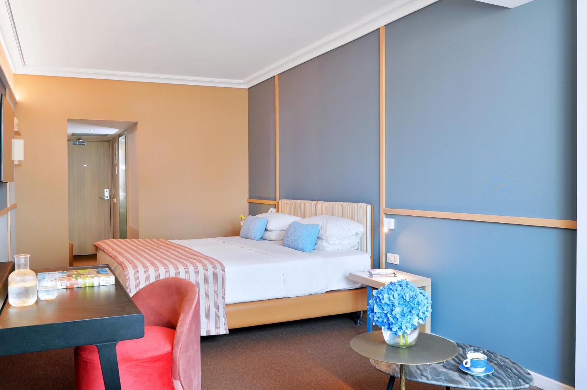 Junior Suite,1618265819:JPEG