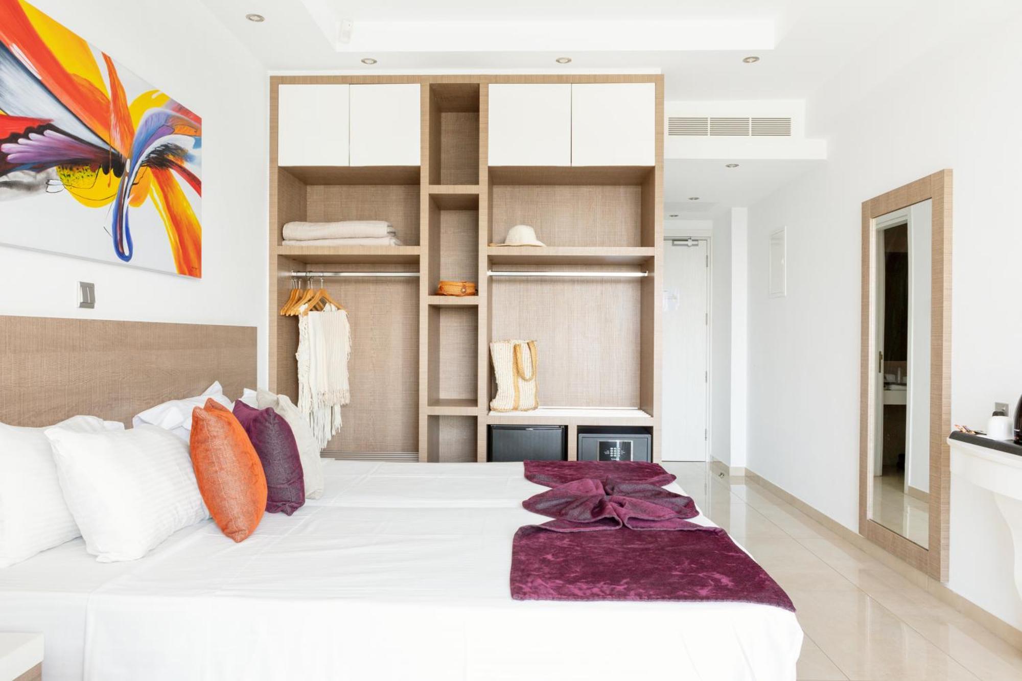 Superior Double or Twin Room Terrace