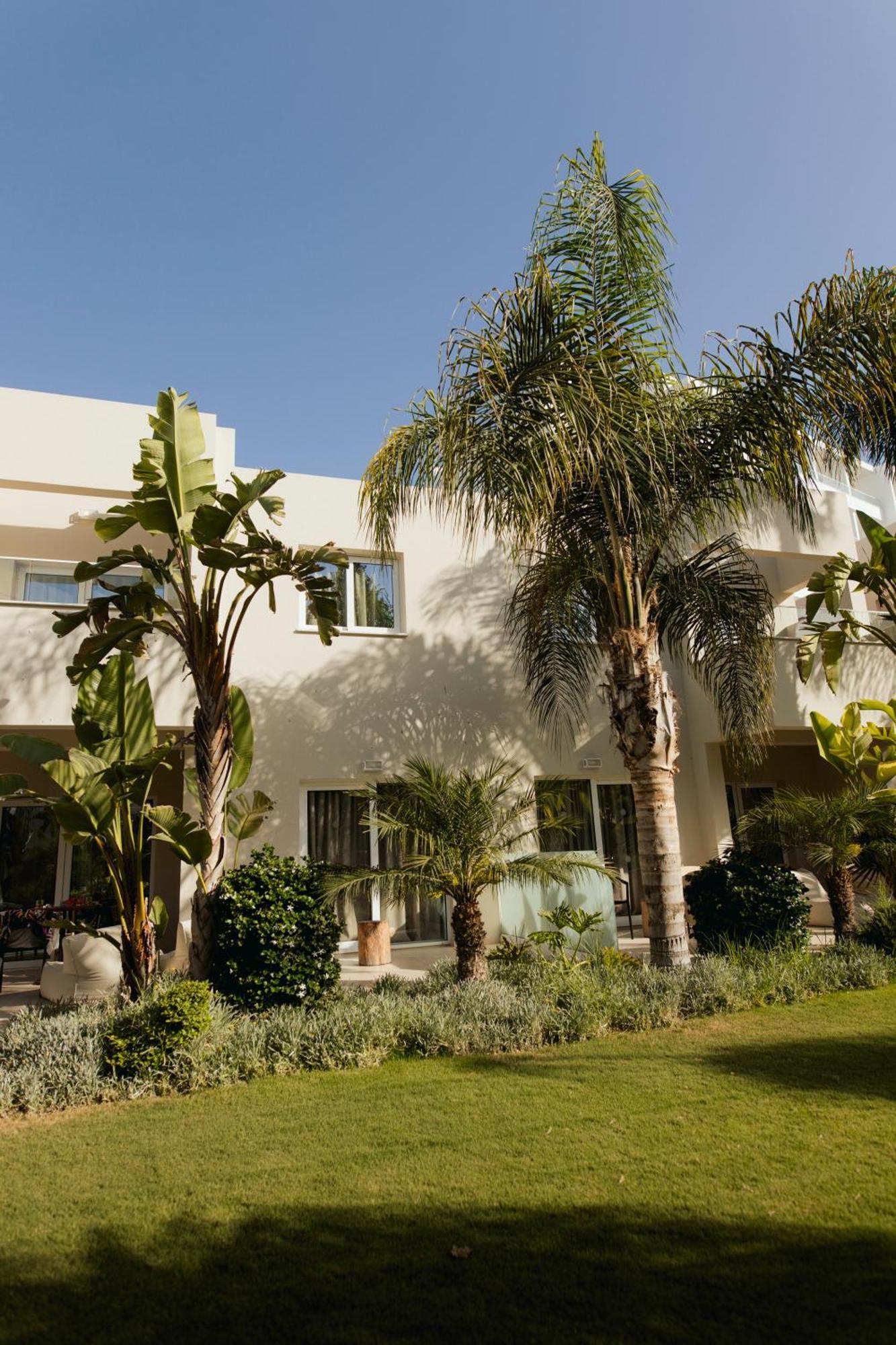 Apartment Garden View Located 70m away from the main hotel building an annex complex