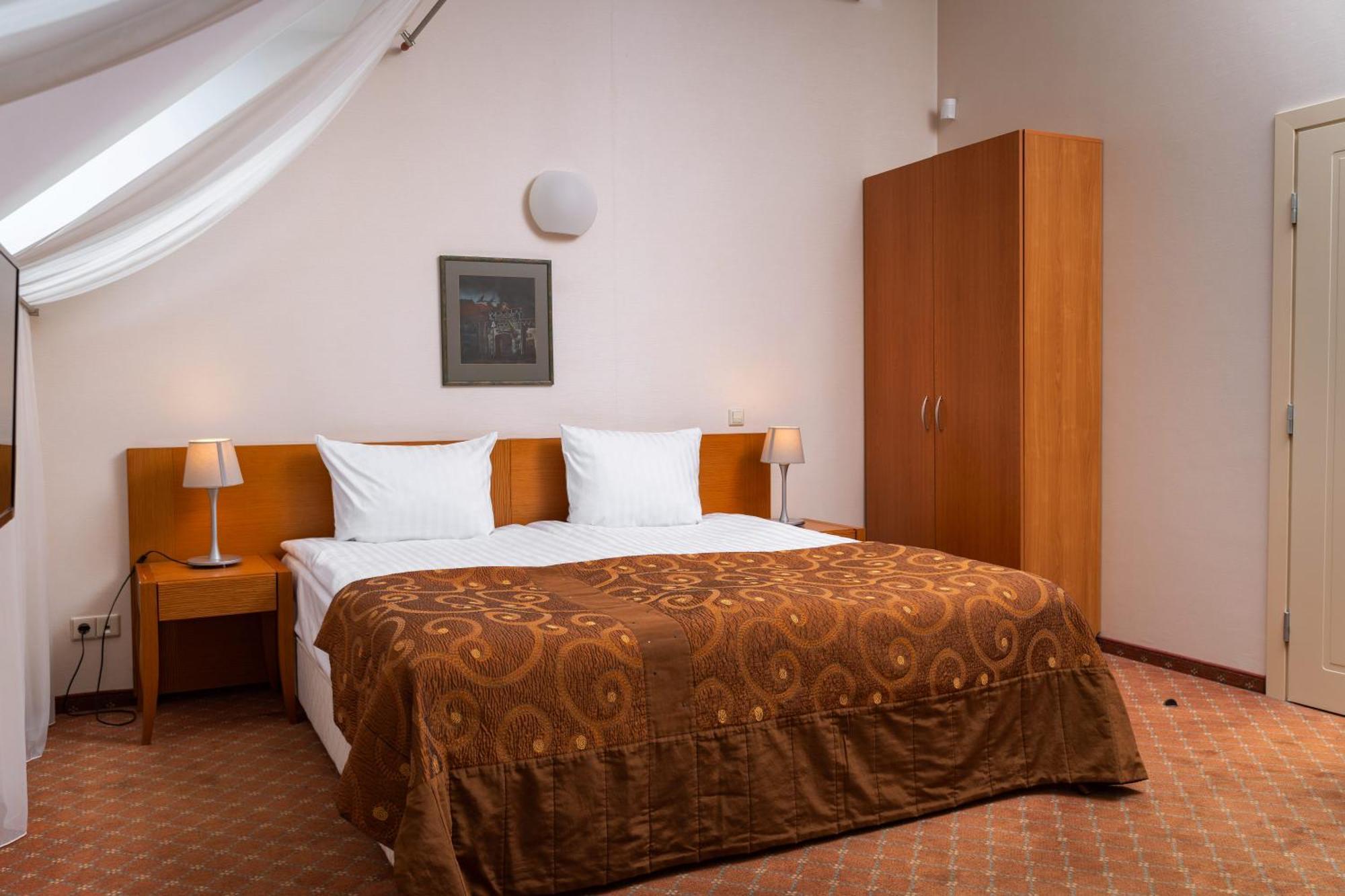 Standard Double or Twin Room