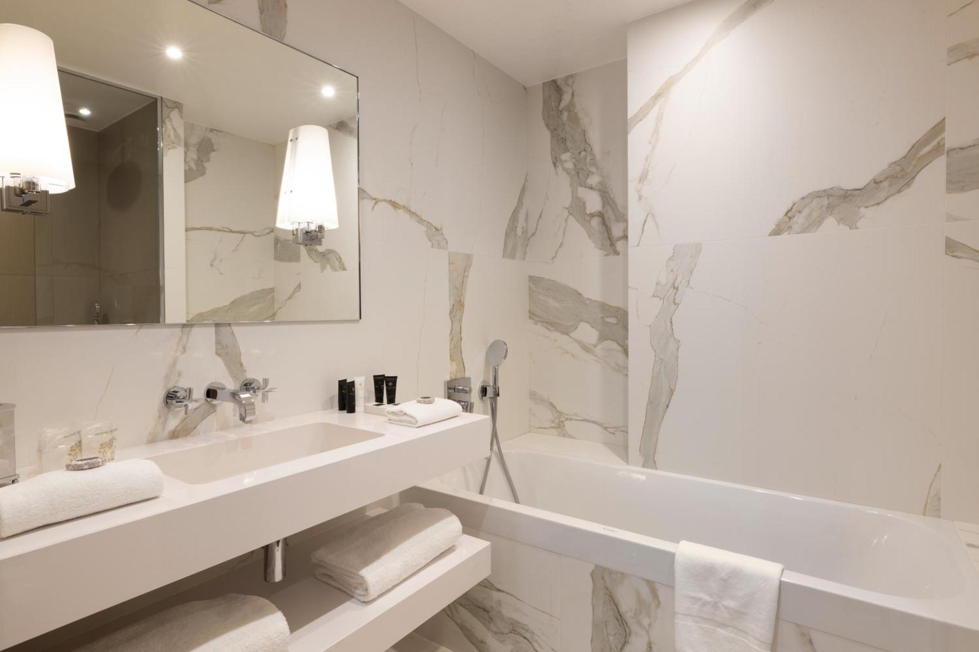 Superior Queen Room