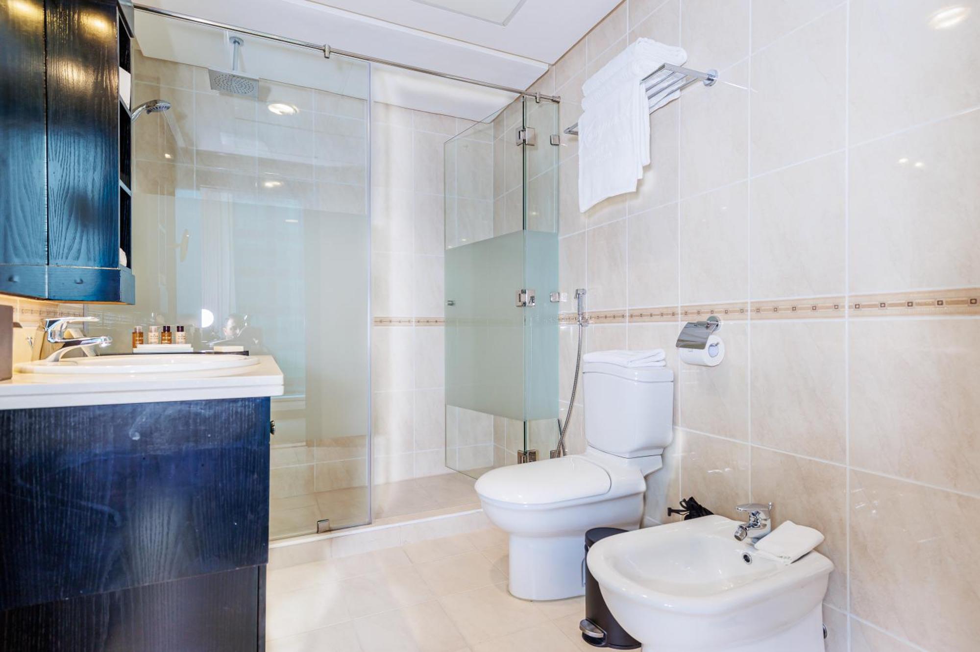 Superior One-Bedroom Suite