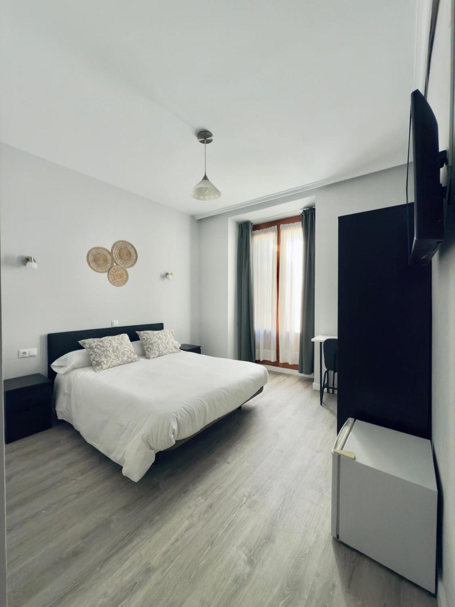 Pokój Dwuosobowy z balkonem
