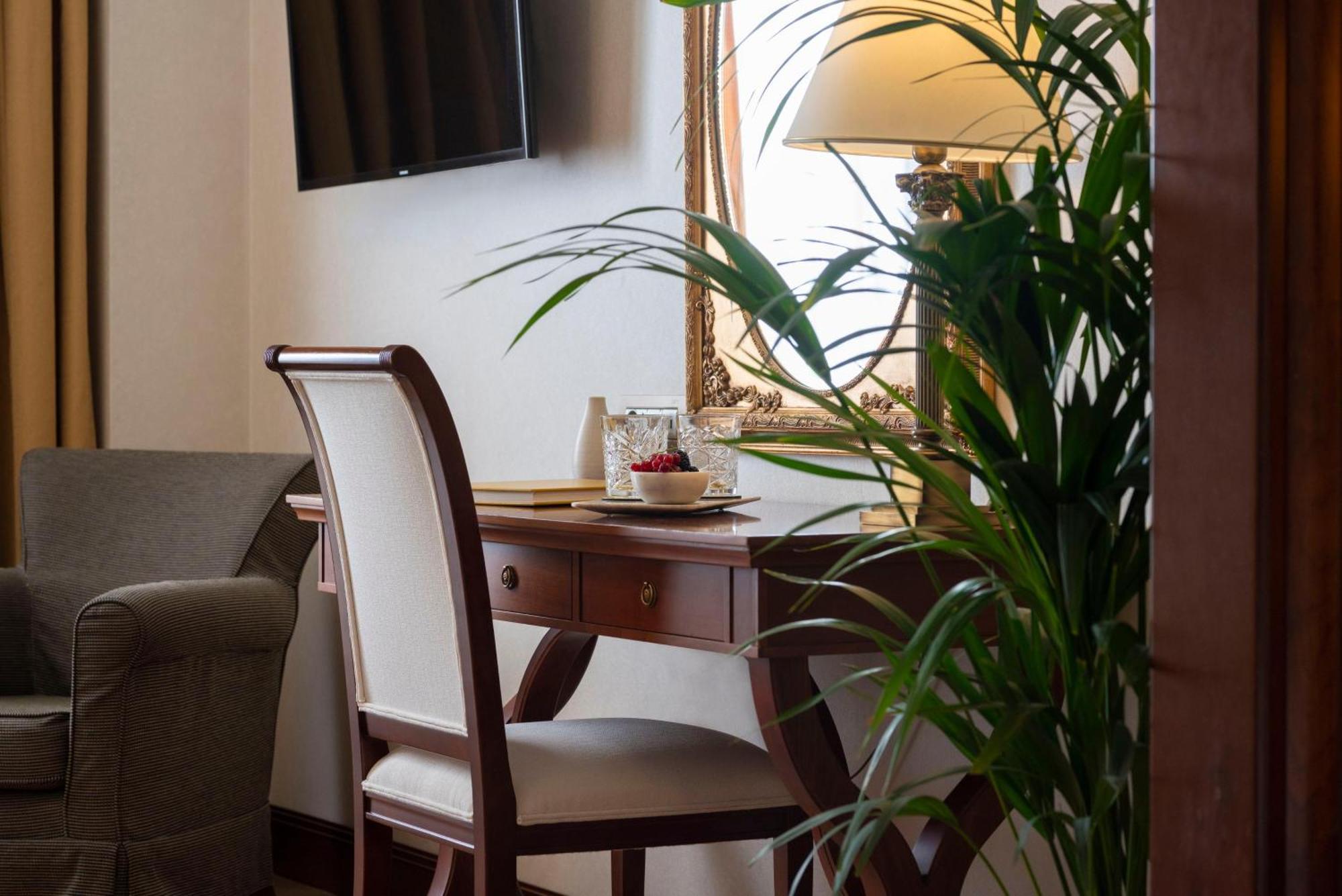 Premium Room Acropolis View & Balcony