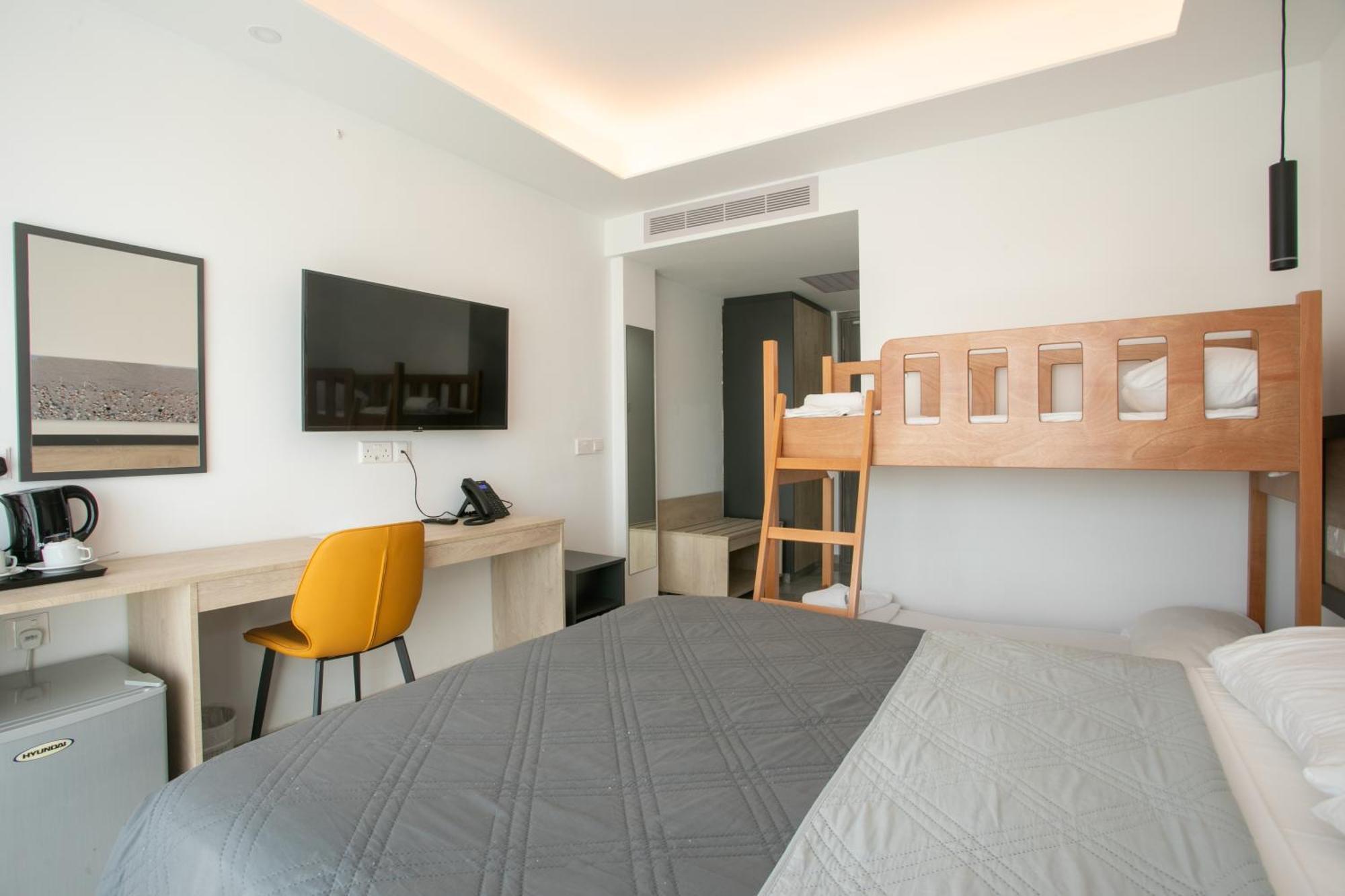 Double or Twin Room Pool View
