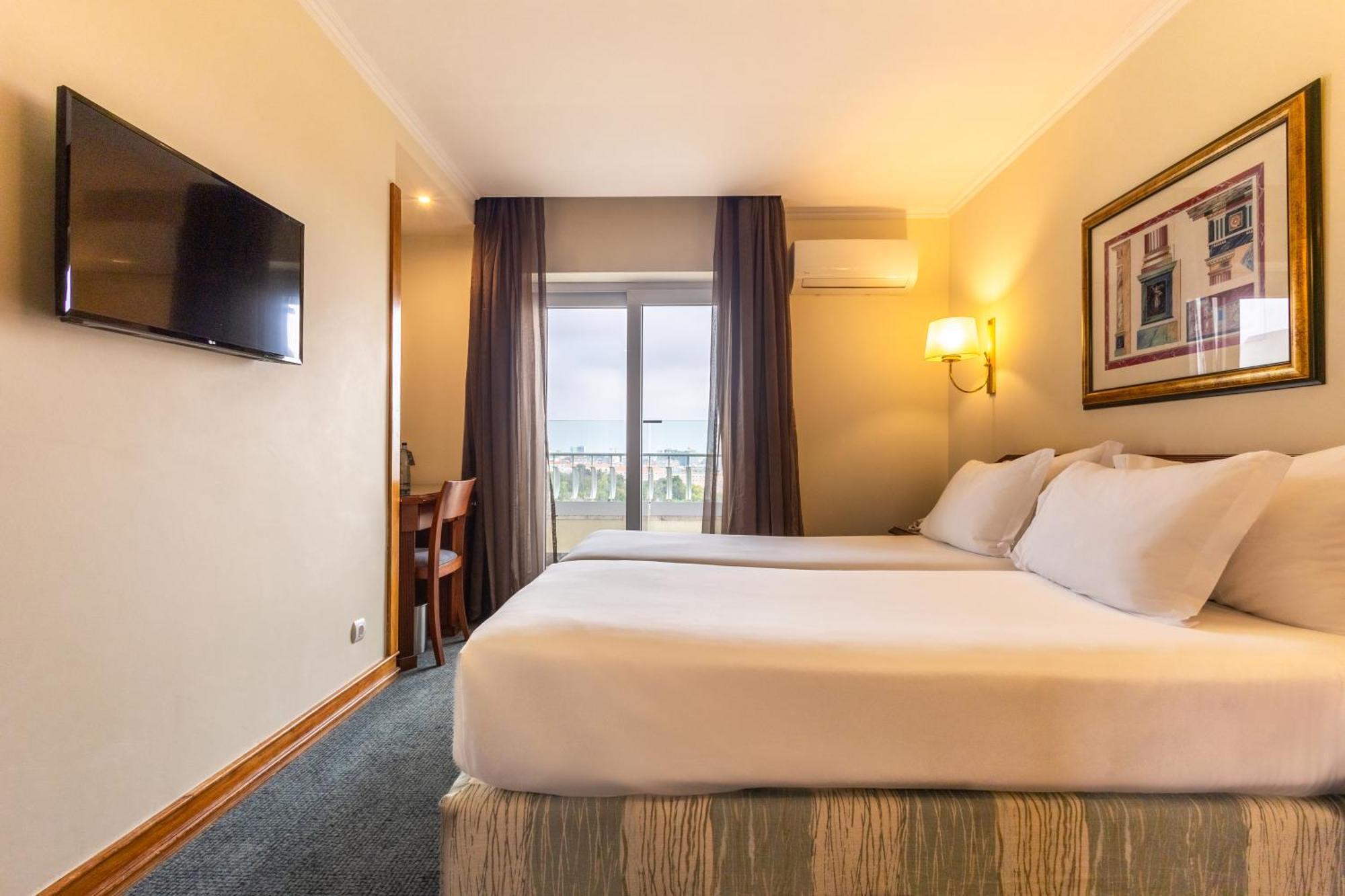 Double or Twin Room Balcony