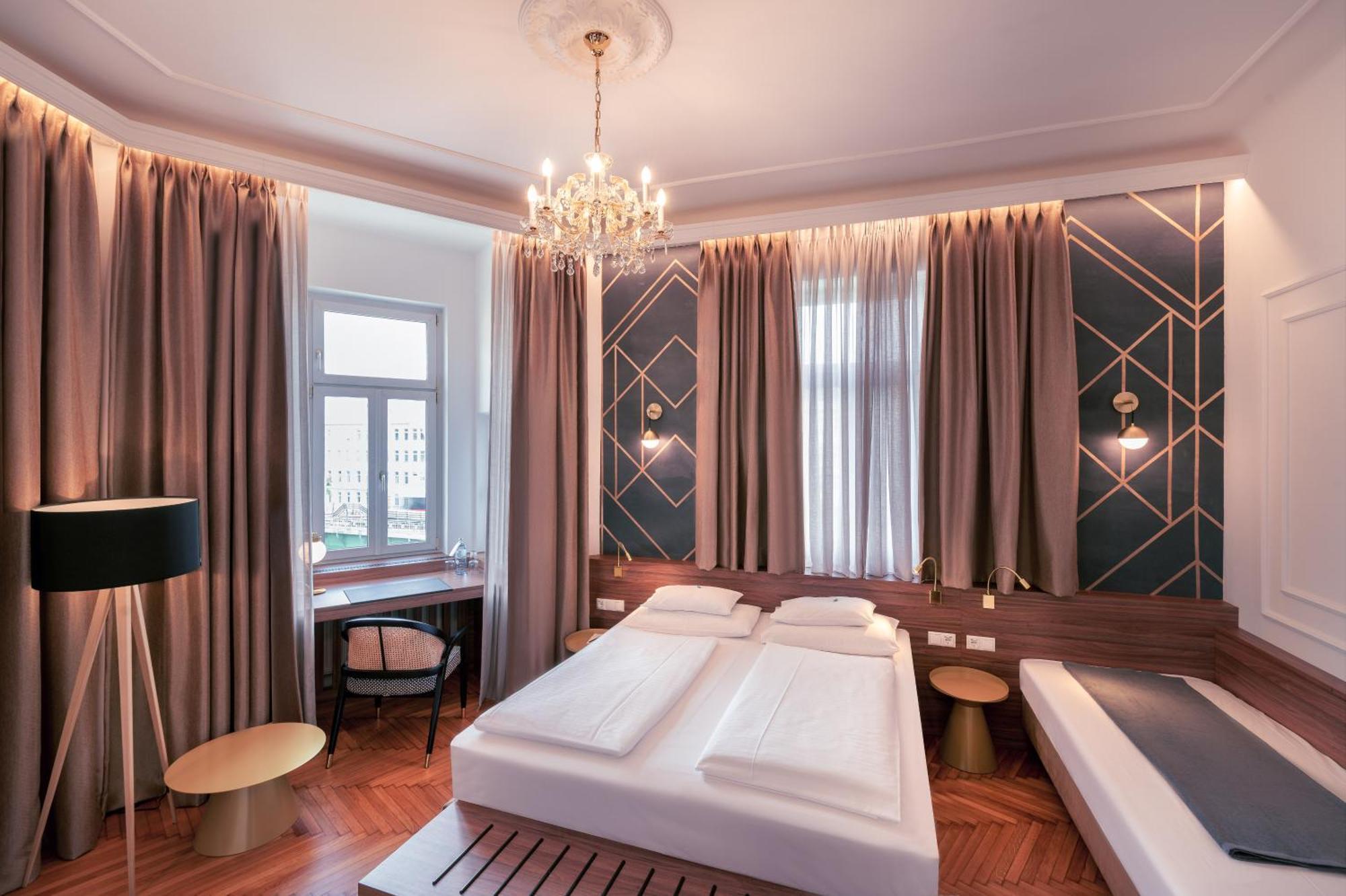 Classic Triple Room
