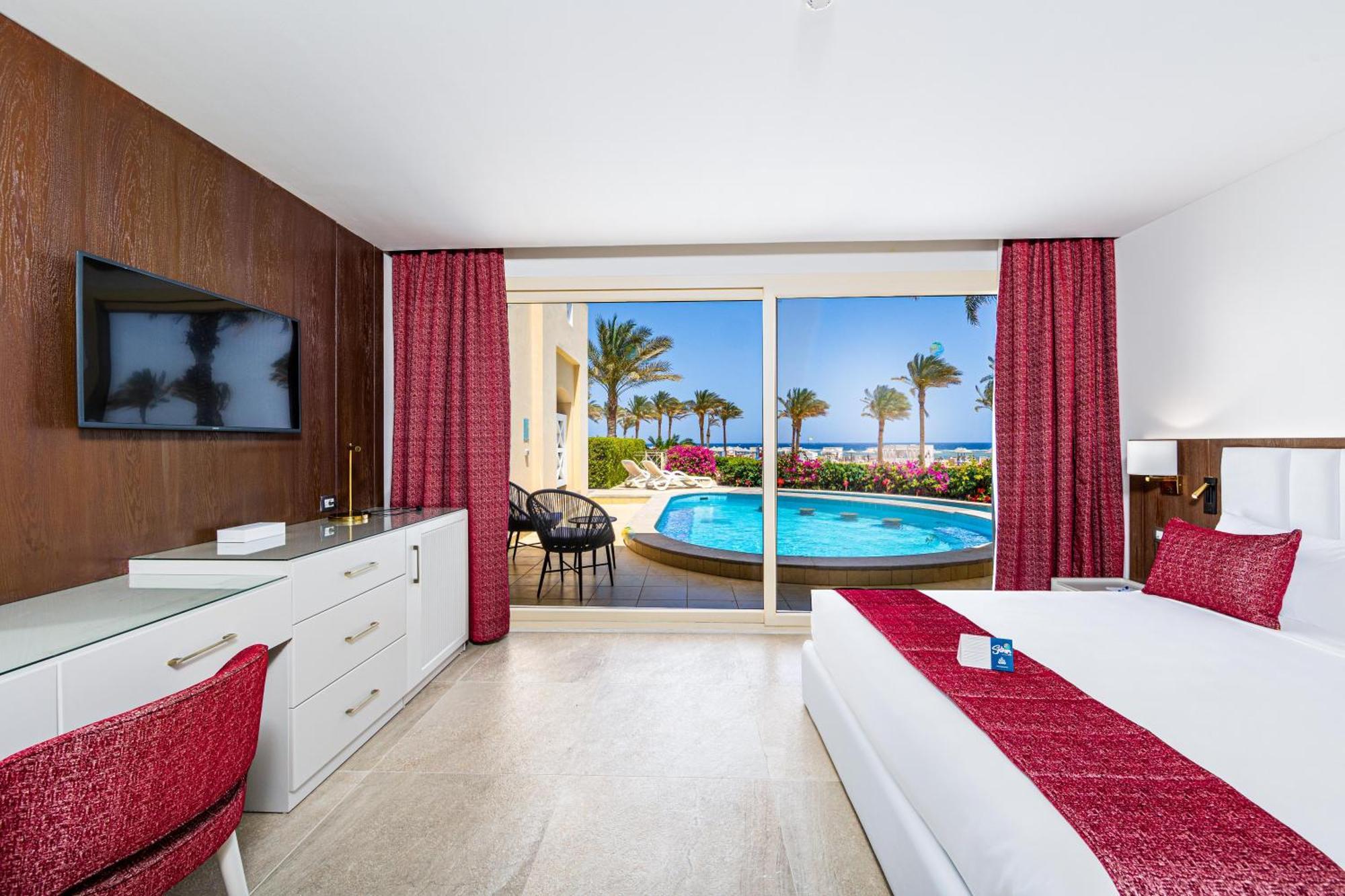 Sataya Pool Suite
