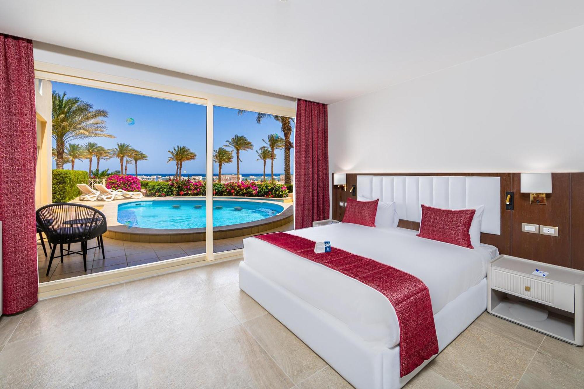 Sataya Pool Suite