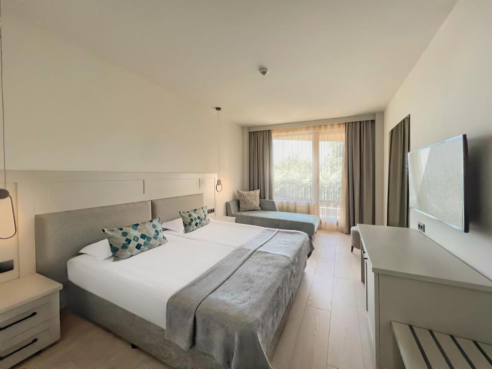 Double Standard Room  with unlimited access to Calma SPA Center