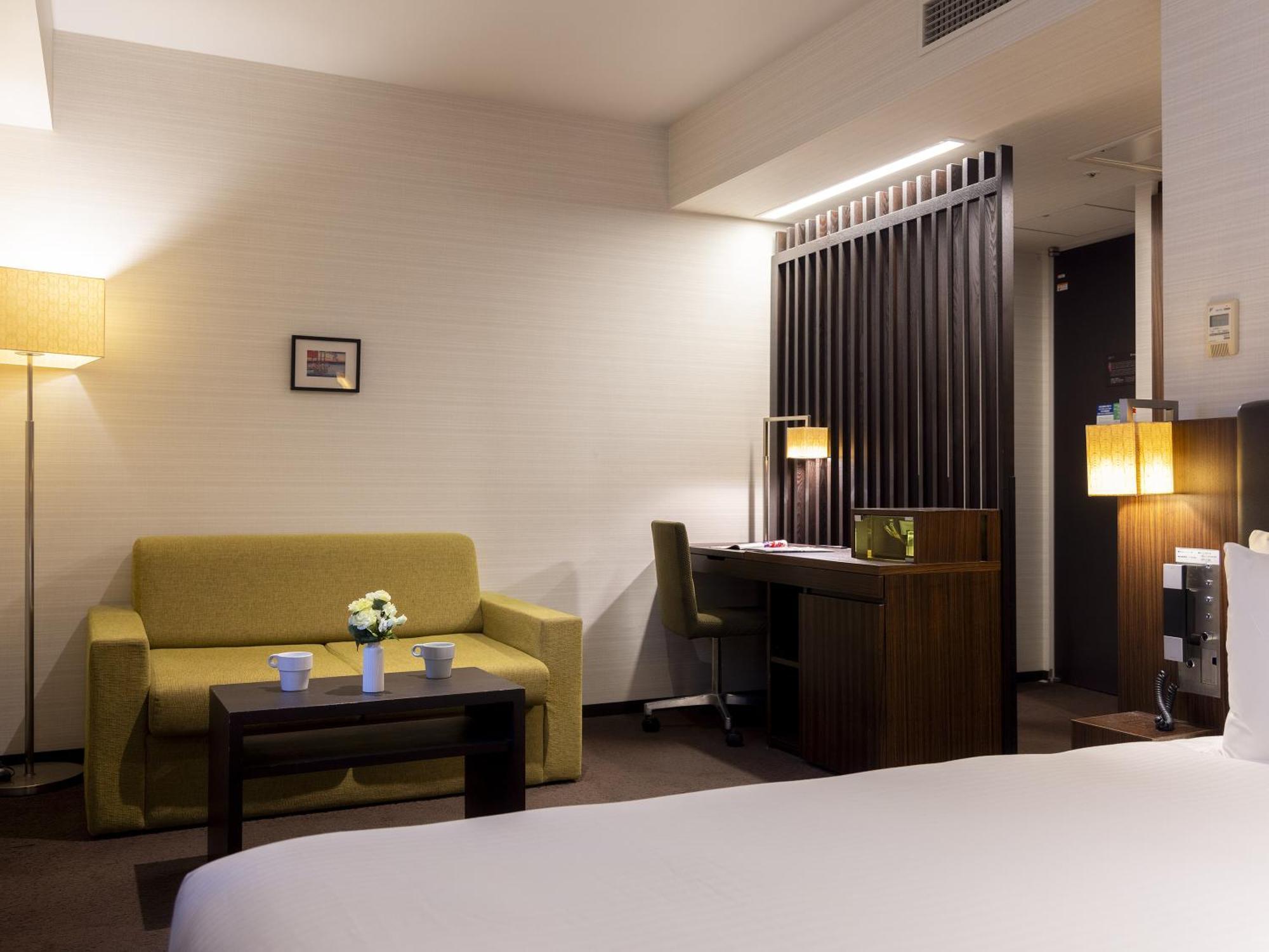 Deluxe Twin Room - Non-Smoking,1629895273:JPEG