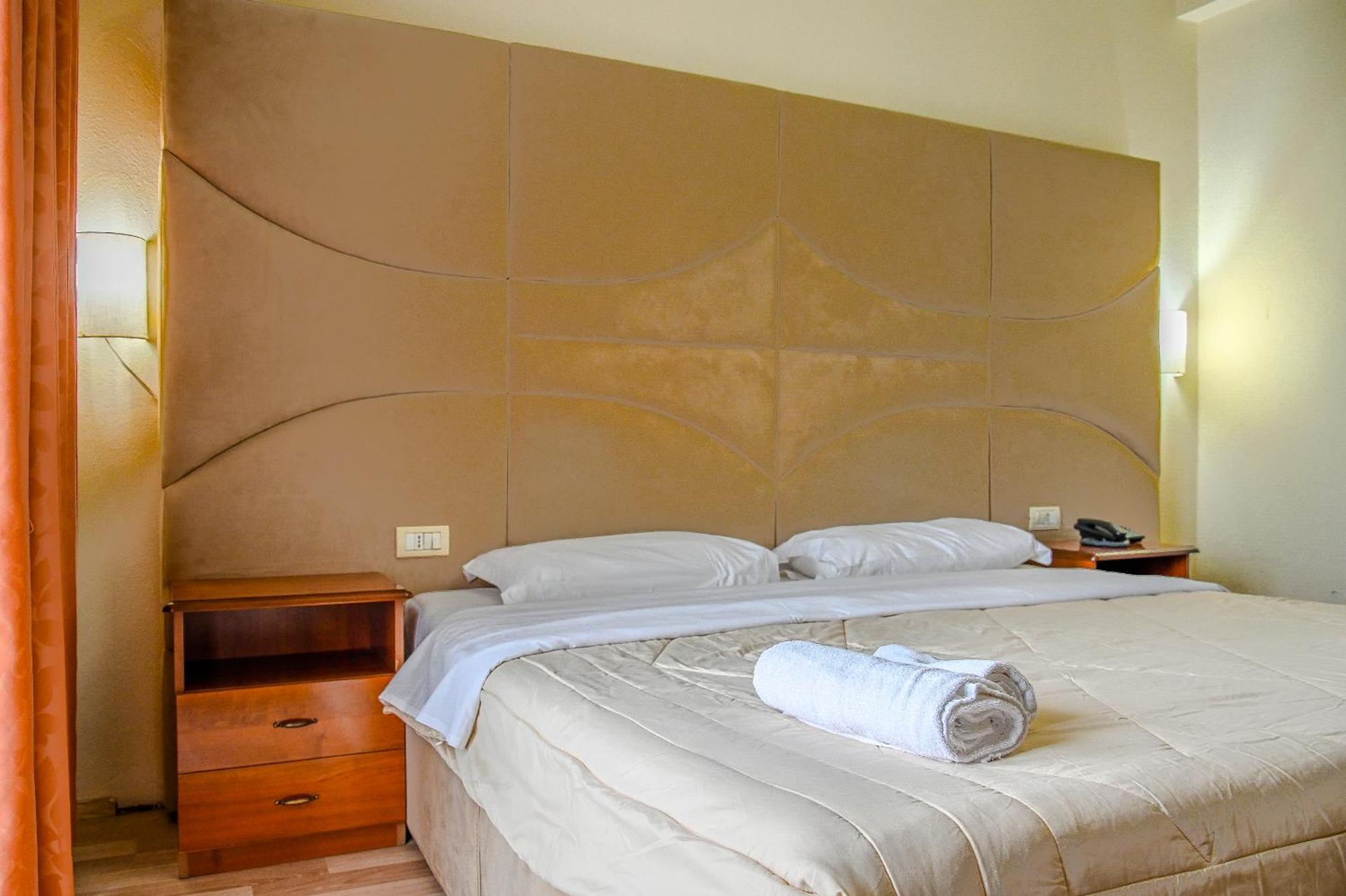 Standard Double Room,1630875612:JPEG