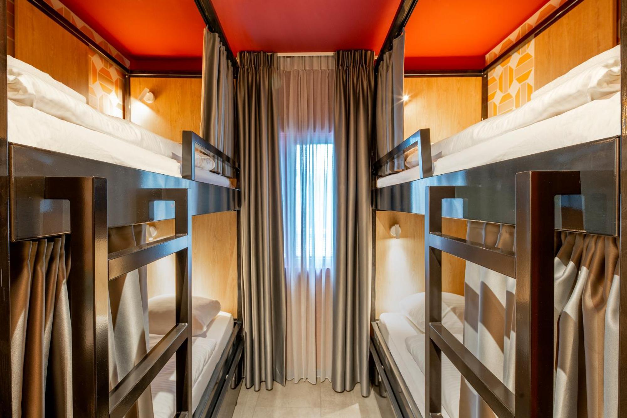 Bed in 6-Bed Female Dormitory Room,1631462378:JPEG