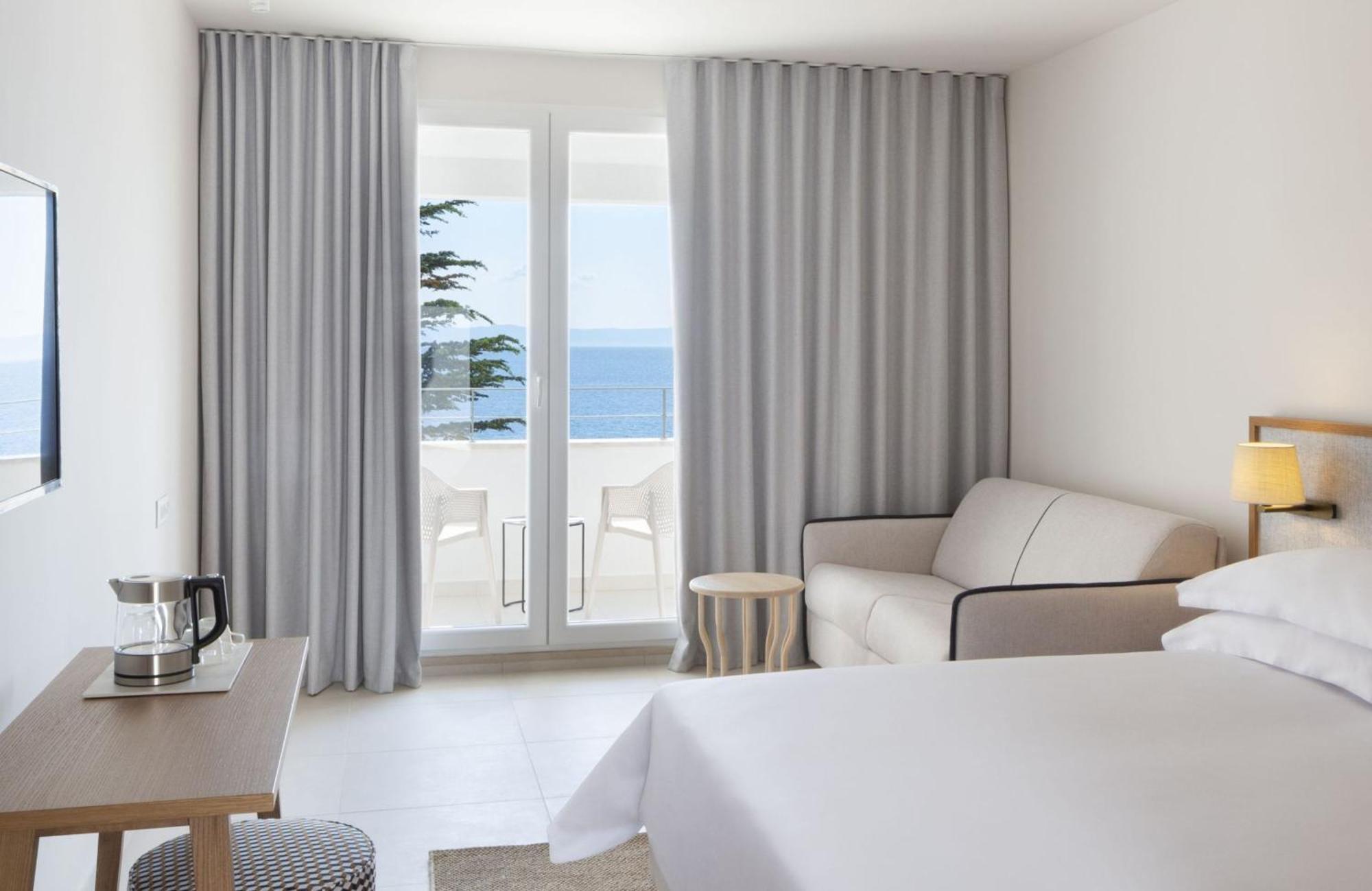 Superior Double Room Balcony Side Sea View