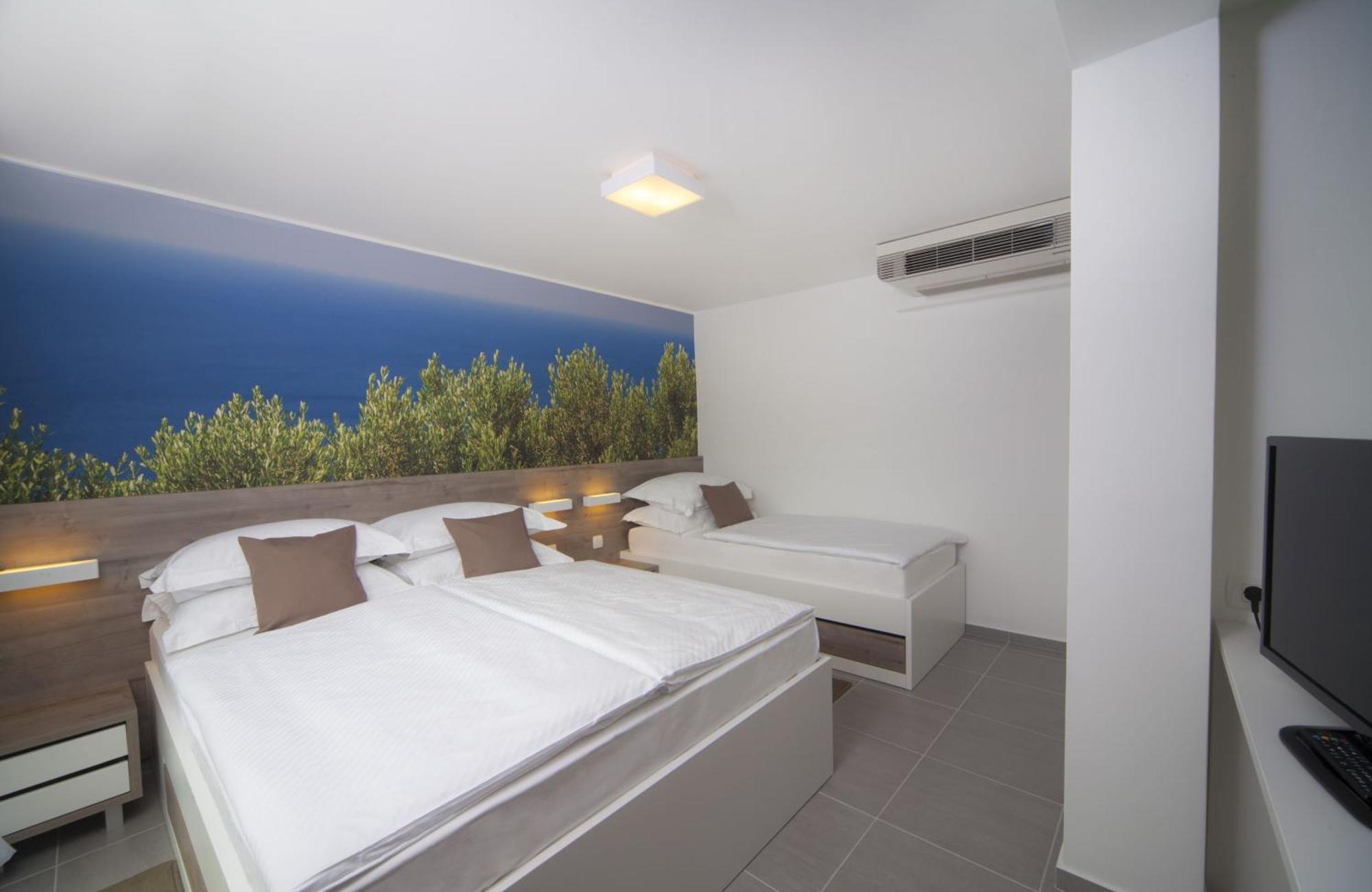 Family Room Annex