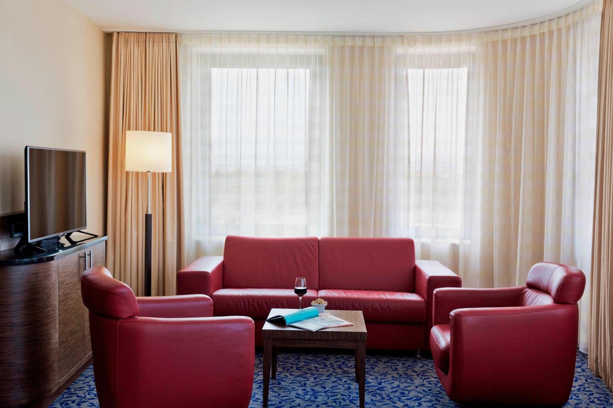 One-Bedroom Suite