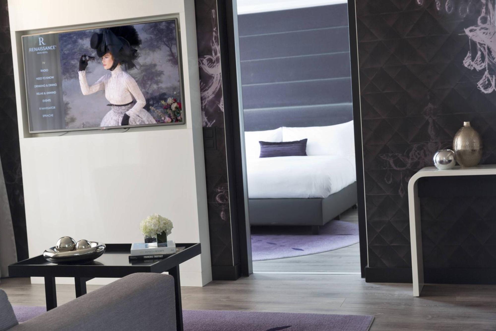 Two-Bedroom Renaissance Suite