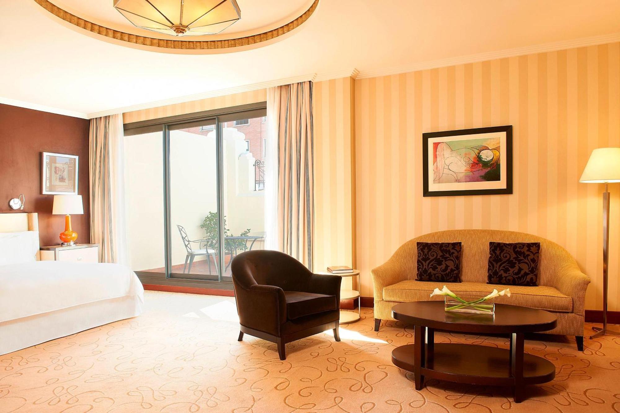 Apartament  typu Junior Suite z łóżkiem typu king-size