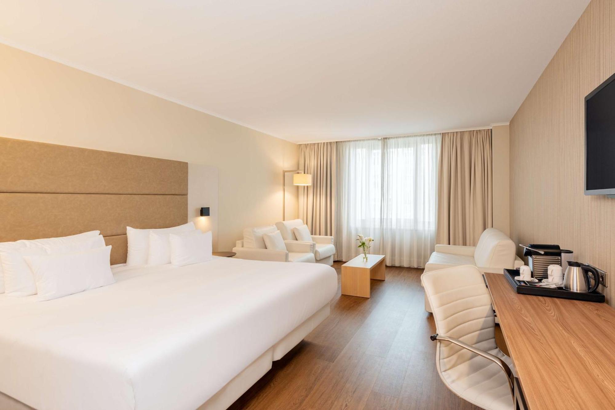 Junior Suite,1635080139:JPEG