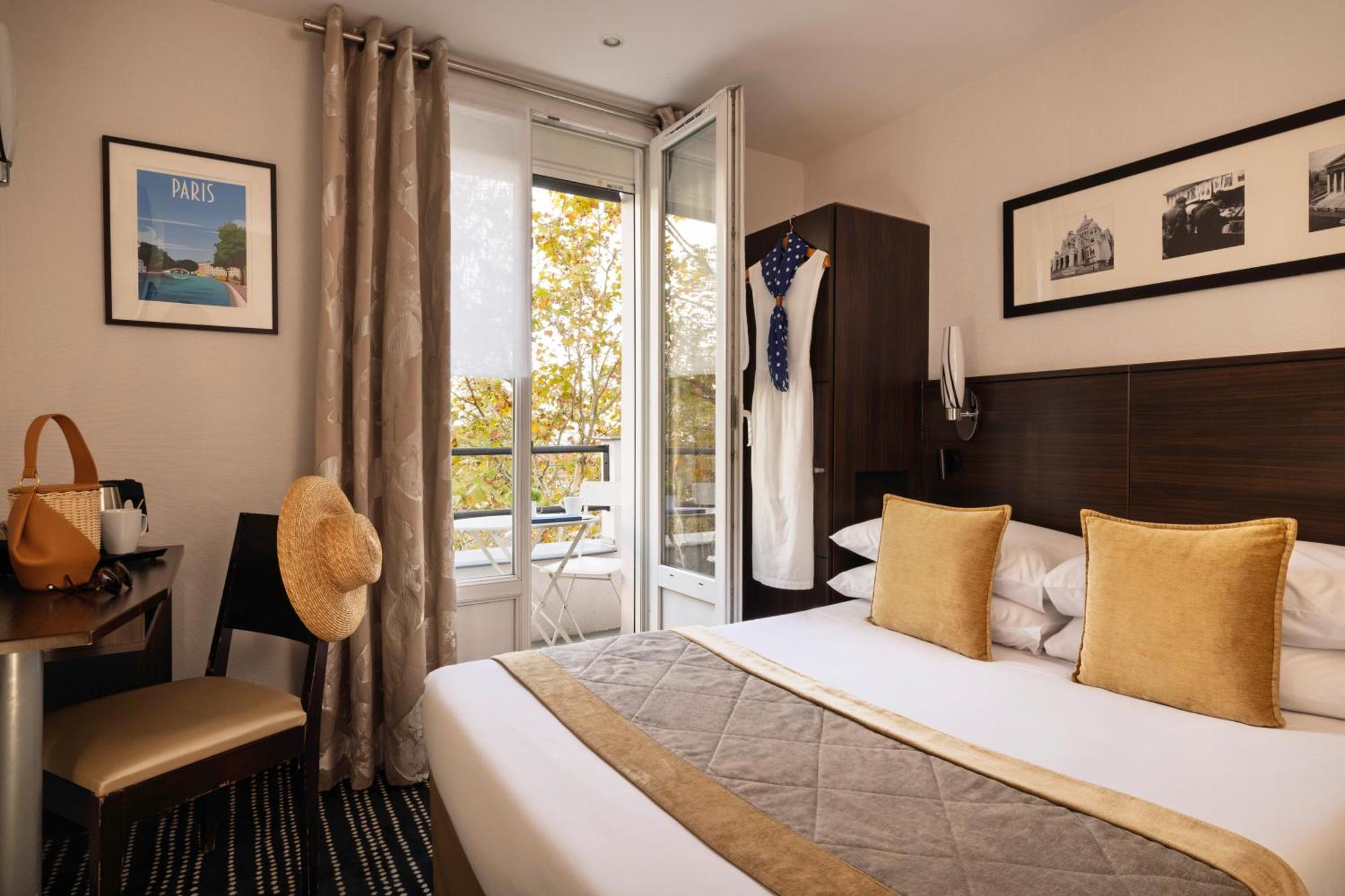 Classic Double Room