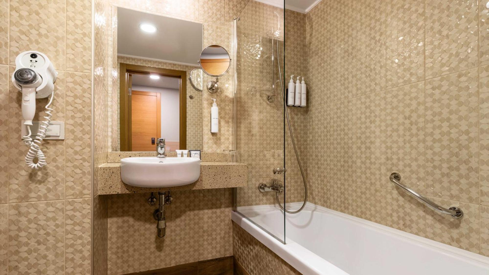 Superior Double or Twin Room Daily Spa Access