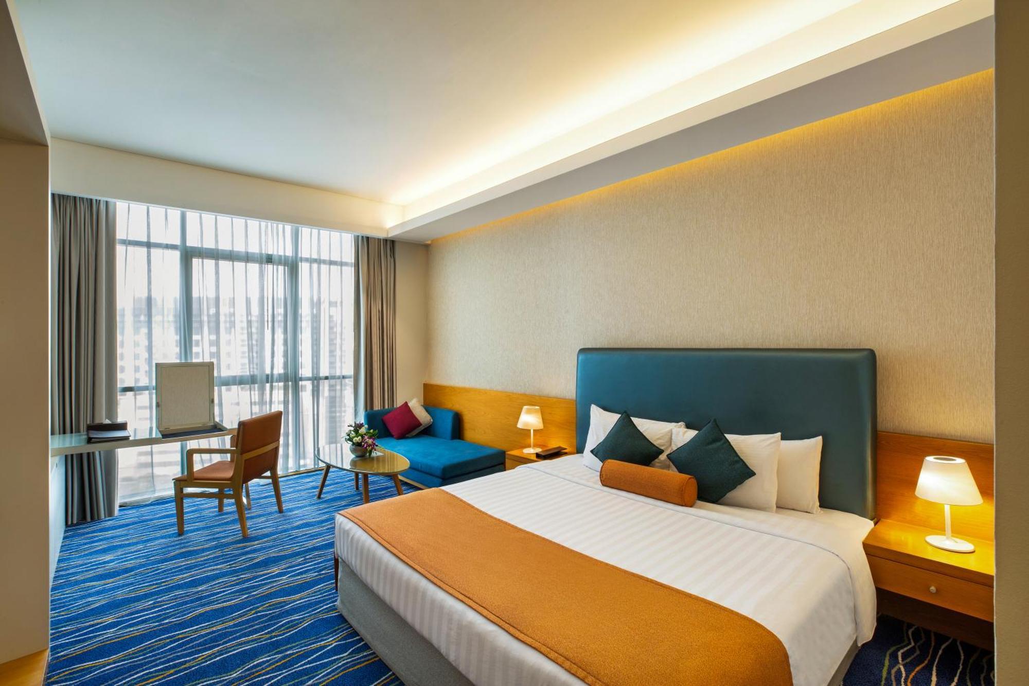 Deluxe King Room