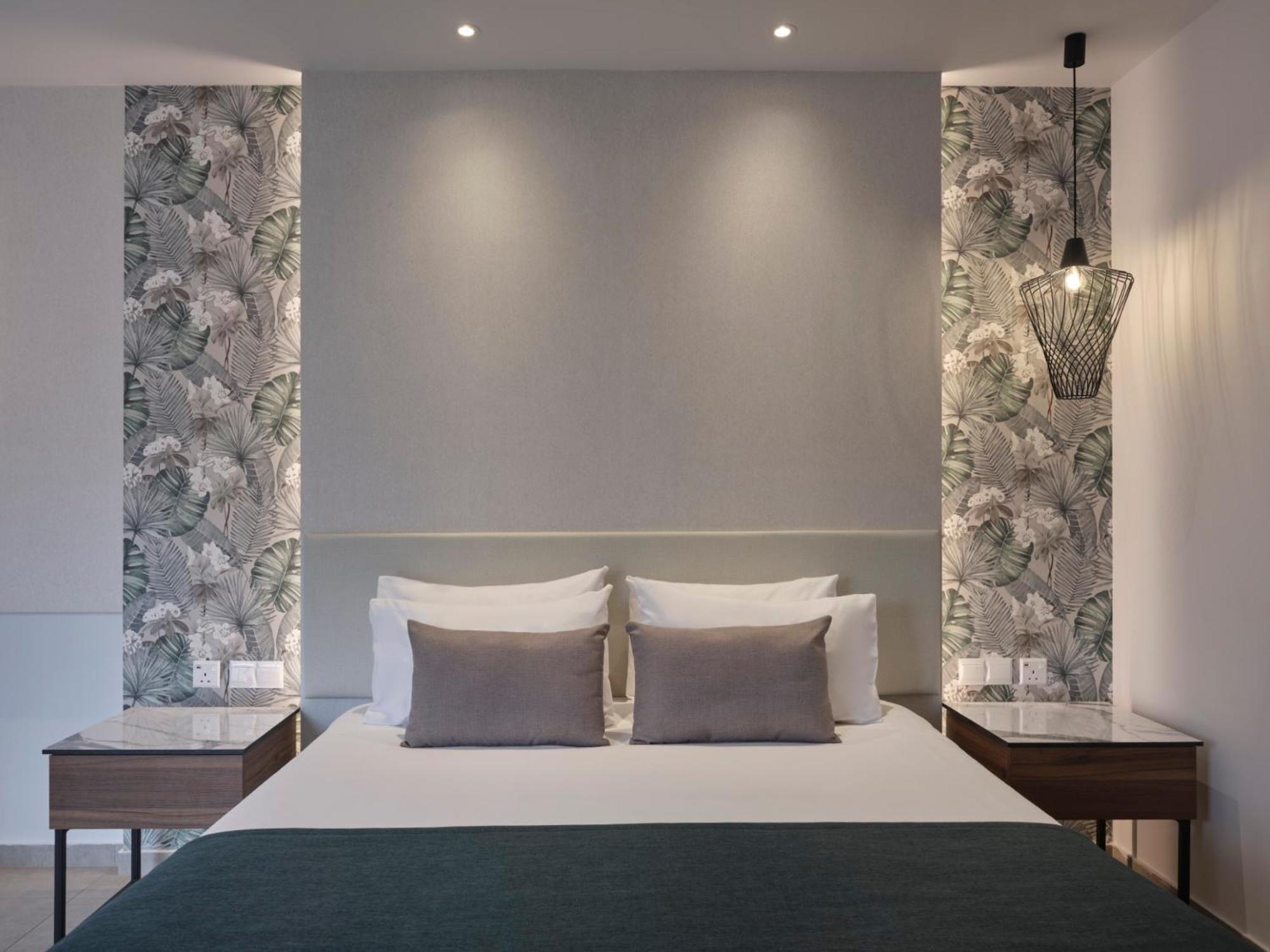 Double Room Inland View