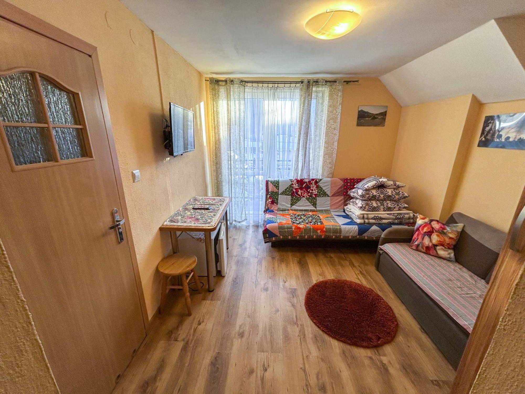 Pokój Dwuosobowy z balkonem