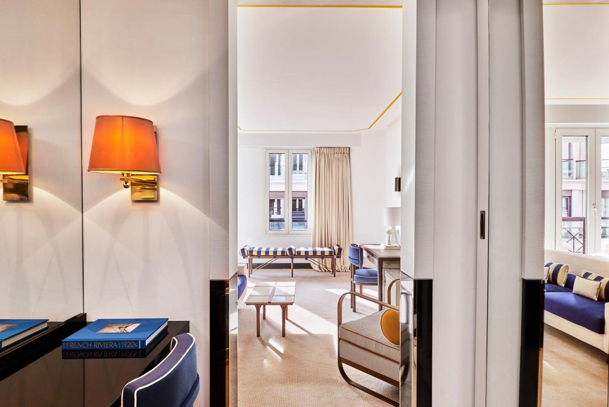 Junior Suite Partial Sea View