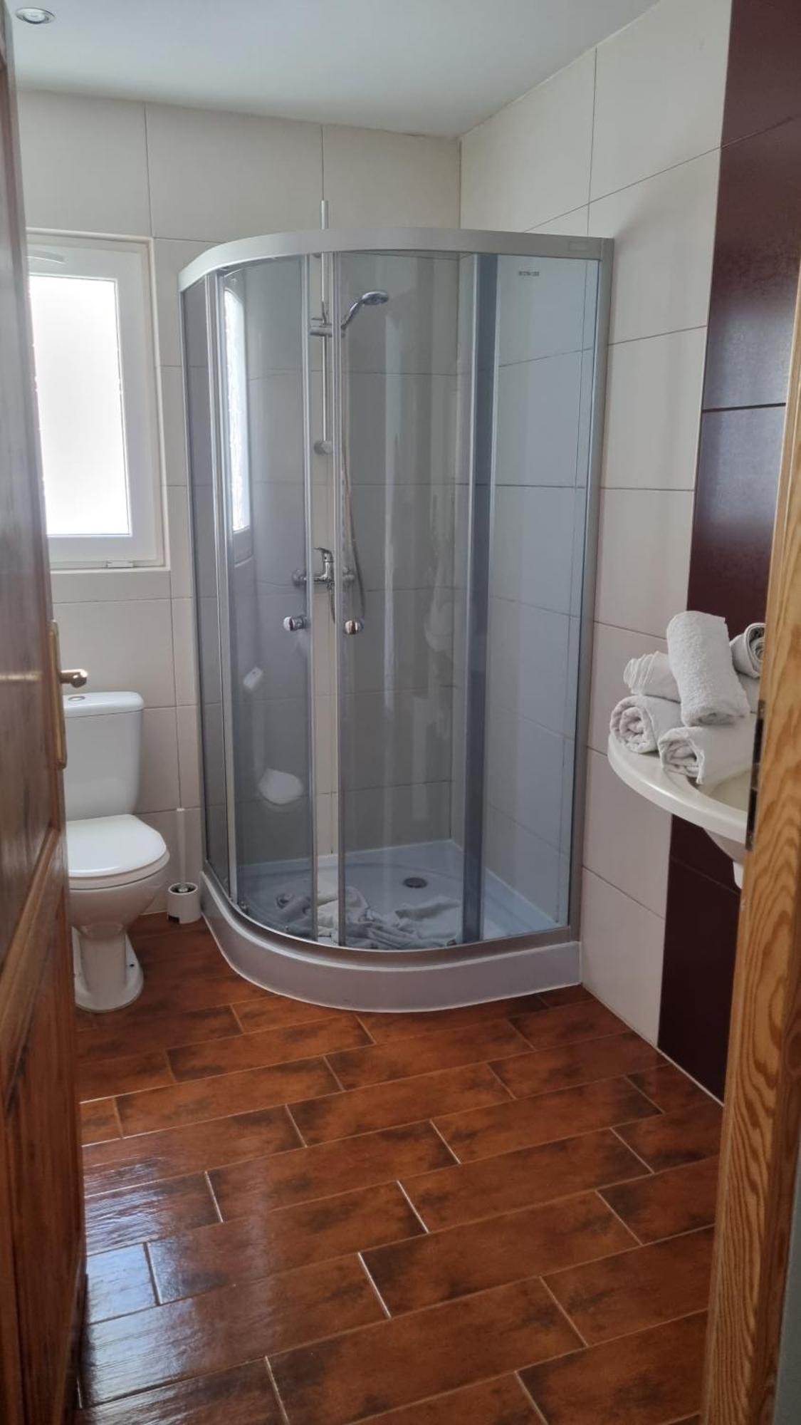 Triple Room,1641022281:JPEG