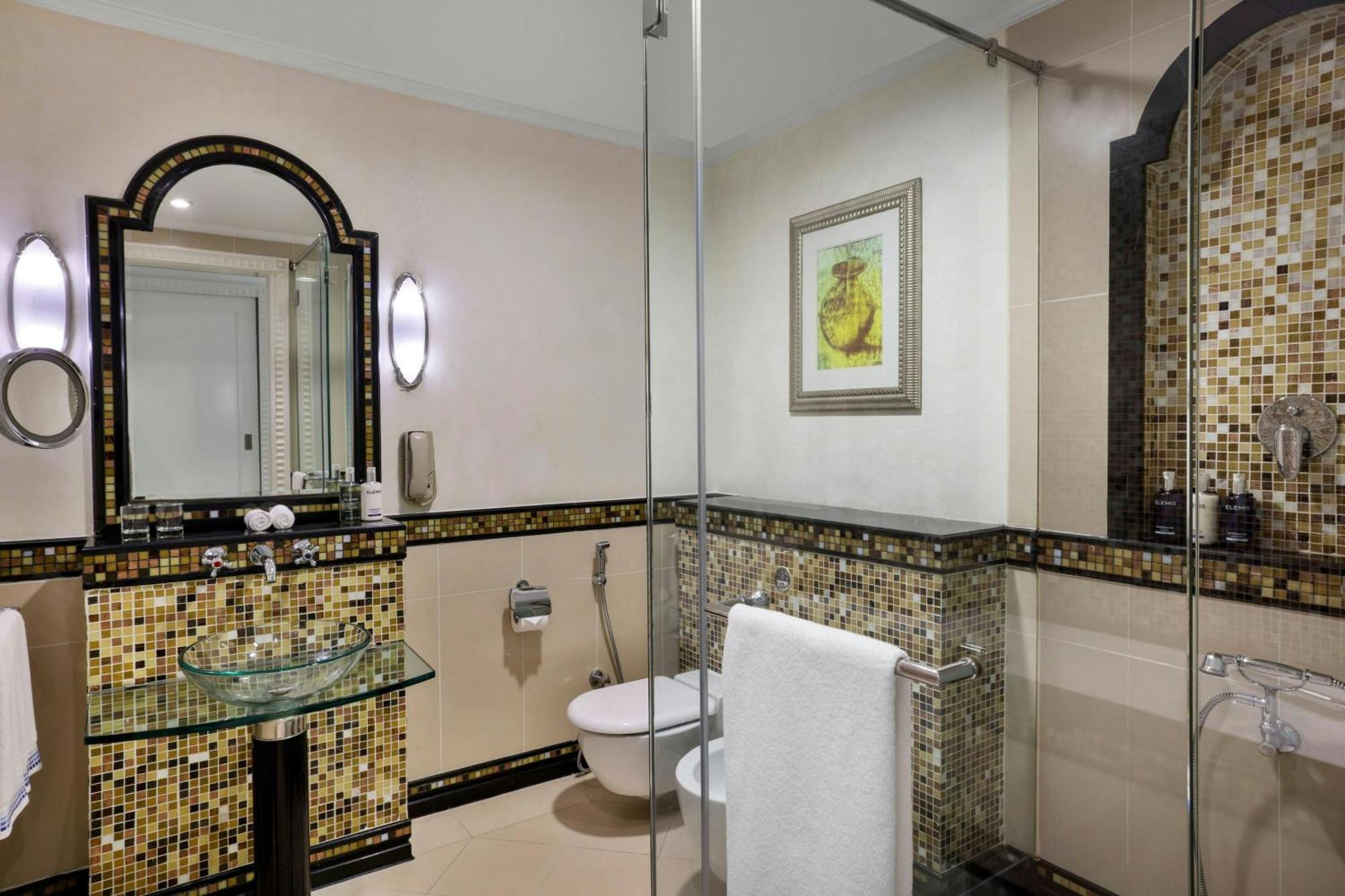 Tower Oceanfront Twin Guest room 2 Twin or Single Beds Staycation on SPA on laundry Applicable stays until 14 or 09 or 2026